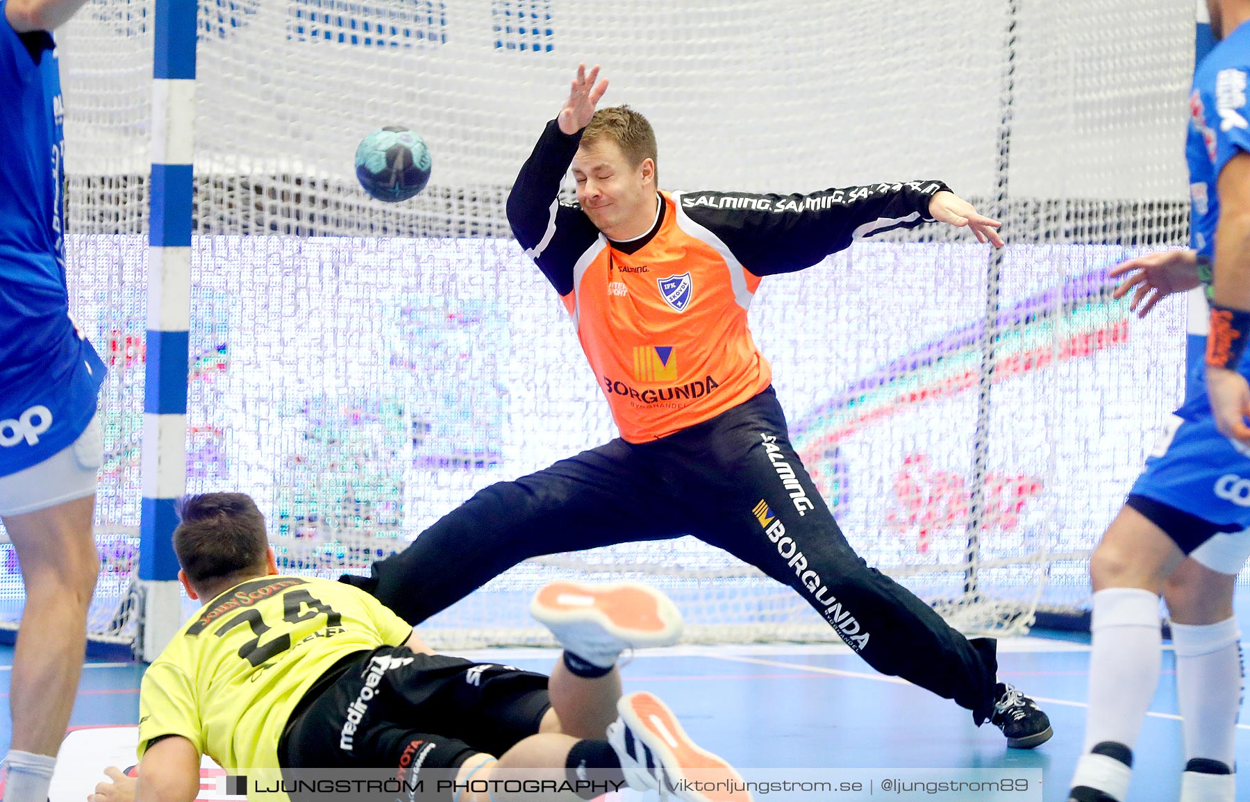 IFK Skövde HK-IK Sävehof 23-32,herr,Arena Skövde,Skövde,Sverige,Handboll,,2020,247888