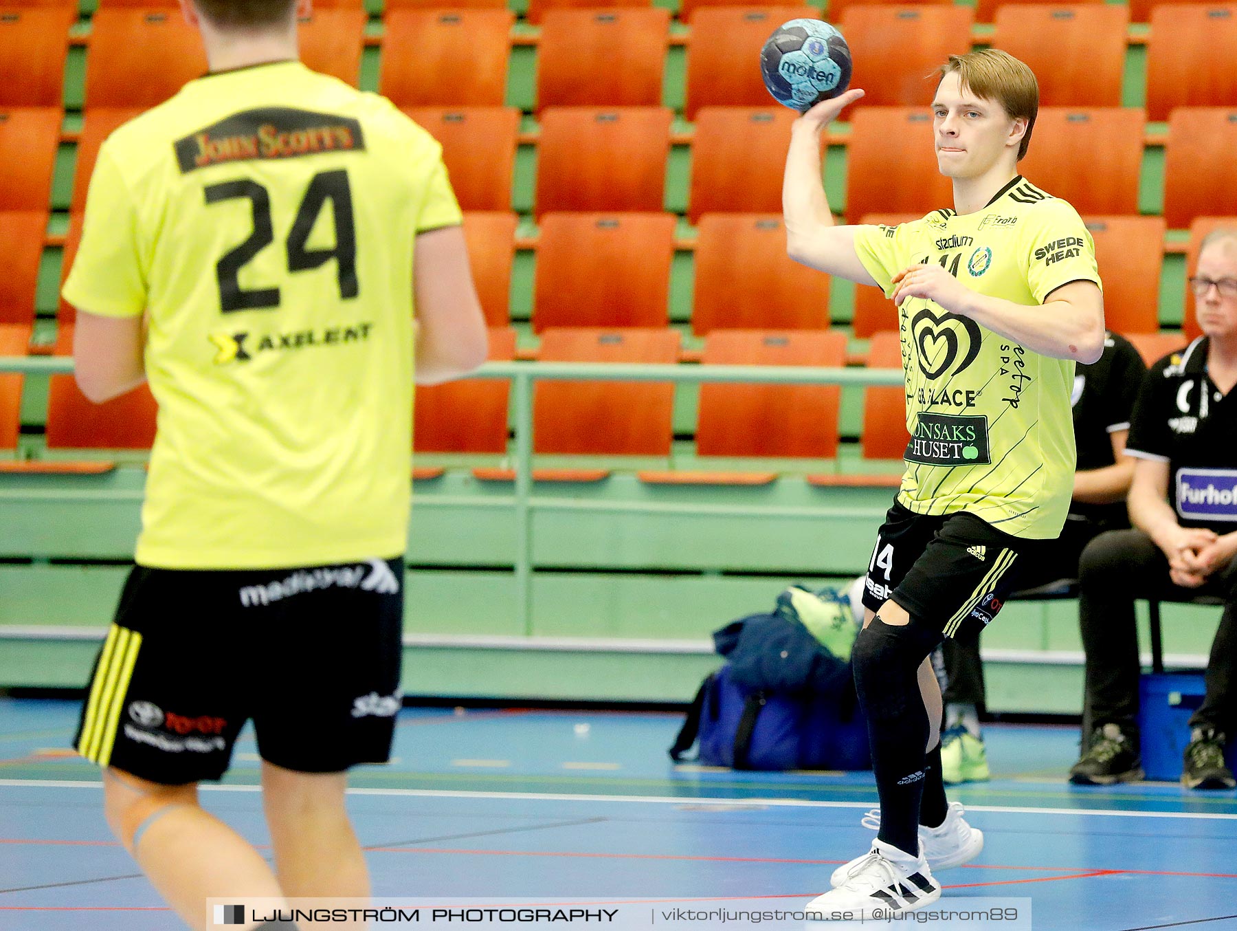 IFK Skövde HK-IK Sävehof 23-32,herr,Arena Skövde,Skövde,Sverige,Handboll,,2020,247908