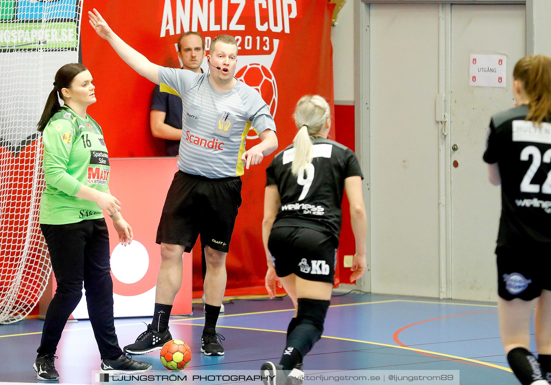 Skövde HF-Kristianstad HK 21-24,dam,Skövde Idrottshall,Skövde,Sverige,Handboll,,2021,251707