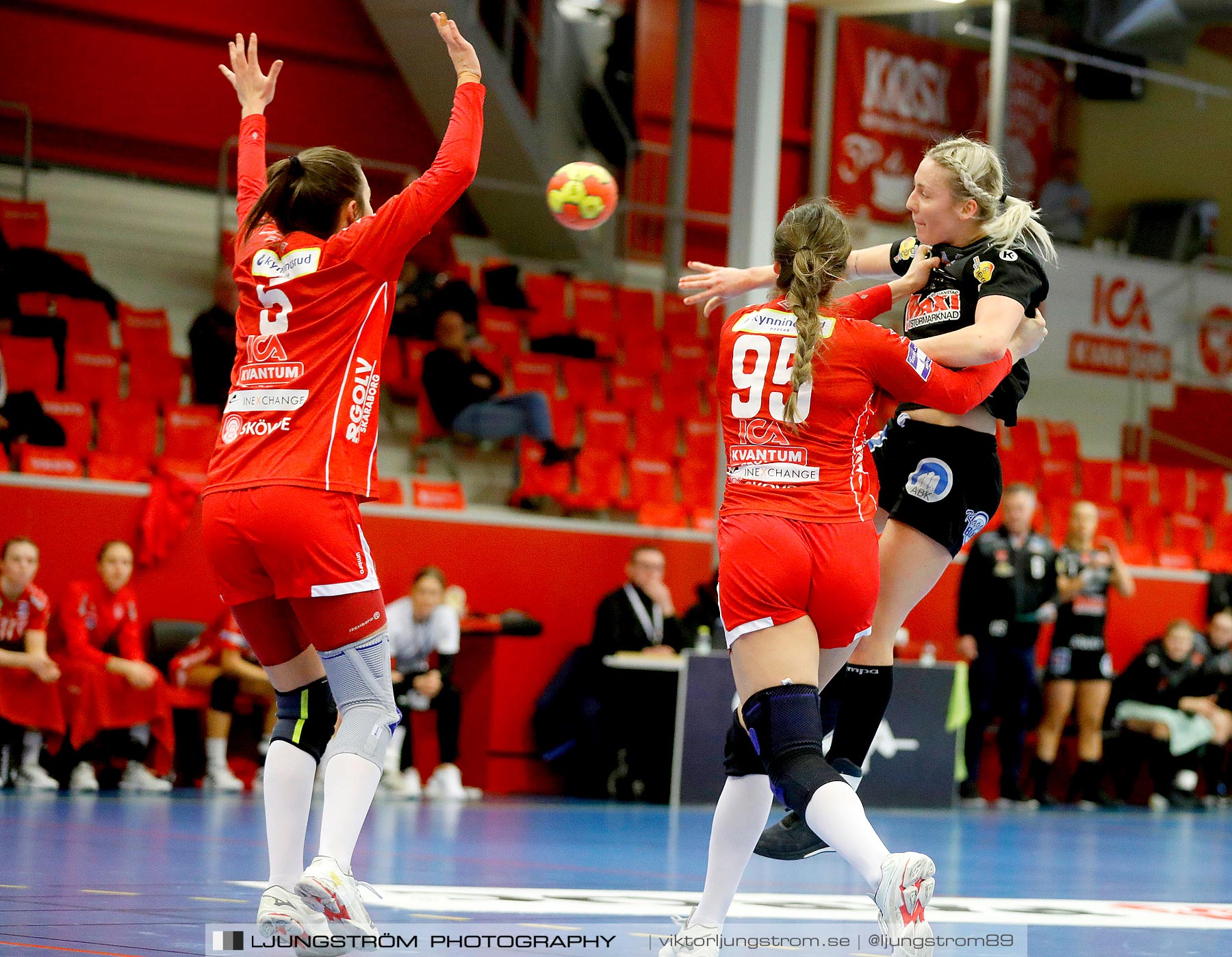 Skövde HF-Kristianstad HK 21-24,dam,Skövde Idrottshall,Skövde,Sverige,Handboll,,2021,251787