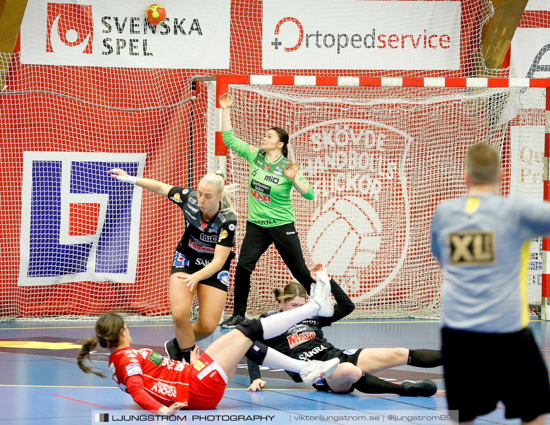 Skövde HF-Kristianstad HK 21-24,dam,Skövde Idrottshall,Skövde,Sverige,Handboll,,2021,251809