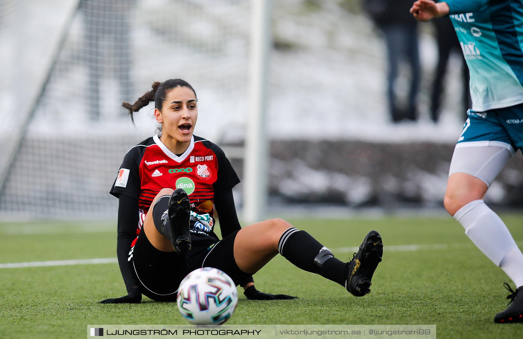 Träningsmatch Lidköpings FK-Alingsås FC United 0-1,dam,Dinaplanen,Lidköping,Sverige,Fotboll,,2021,252584