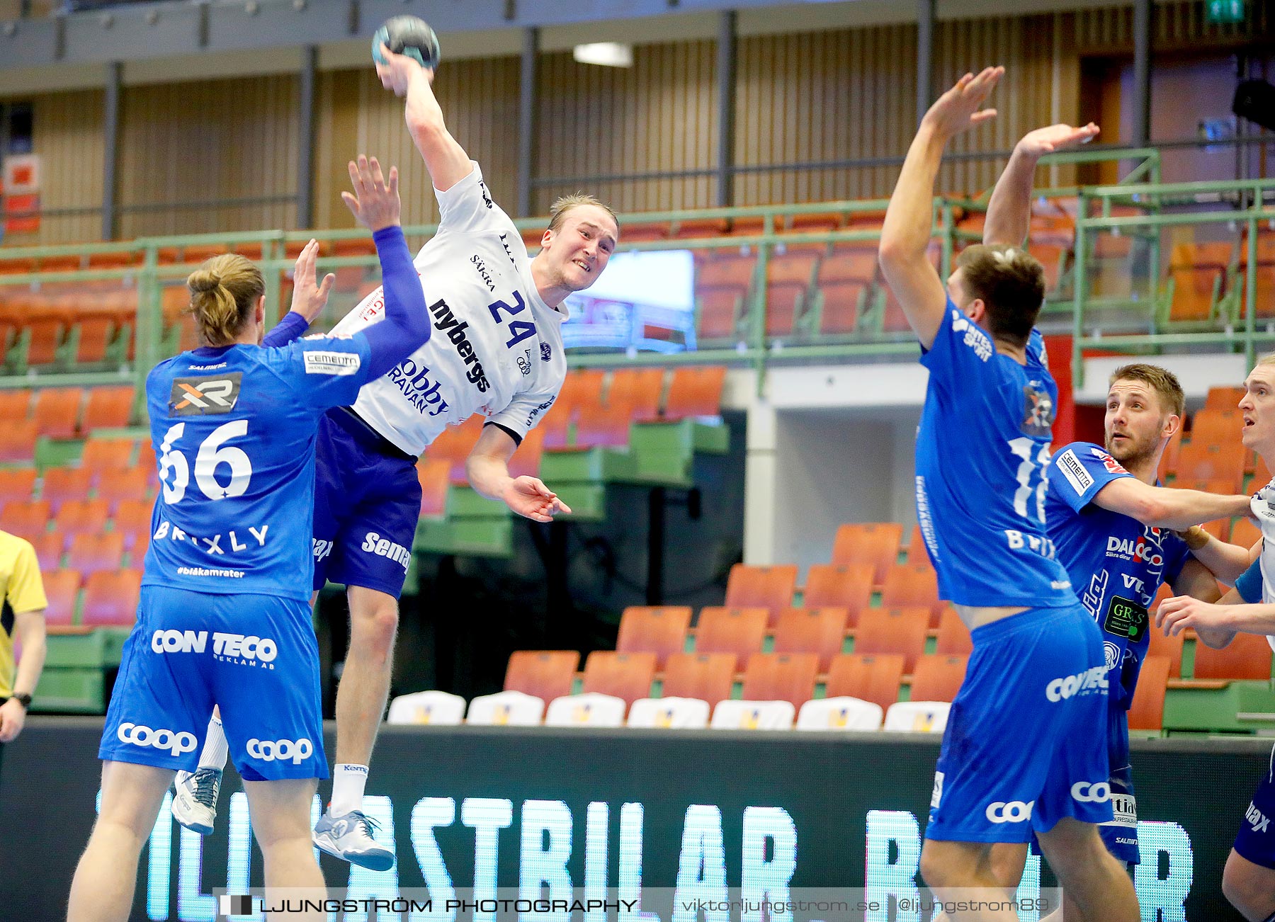 IFK Skövde HK-IF Hallby HK 31-28,herr,Arena Skövde,Skövde,Sverige,Handboll,,2021,253761