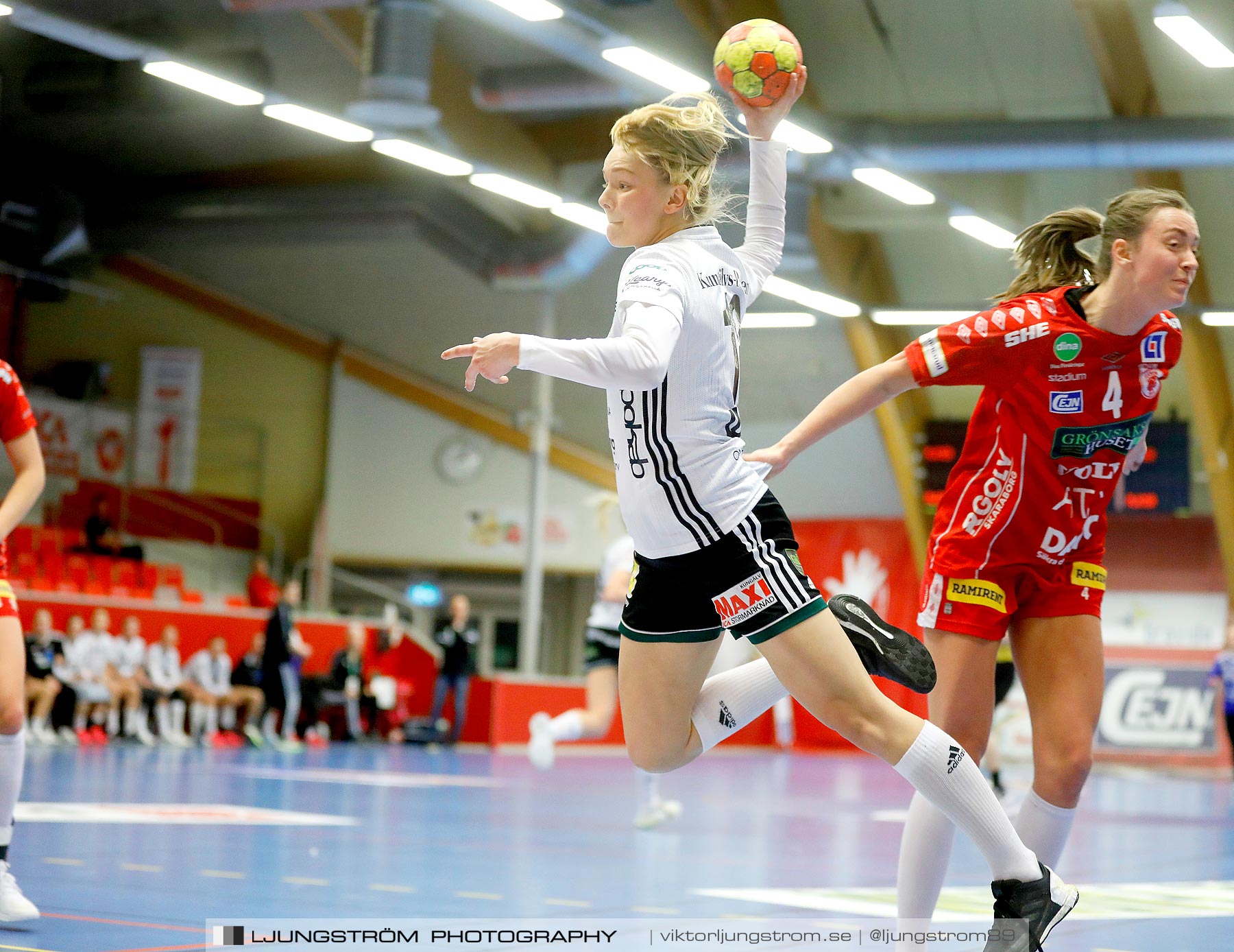 Skövde HF-Kungälvs HK 24-24,dam,Skövde Idrottshall,Skövde,Sverige,Handboll,,2021,254023