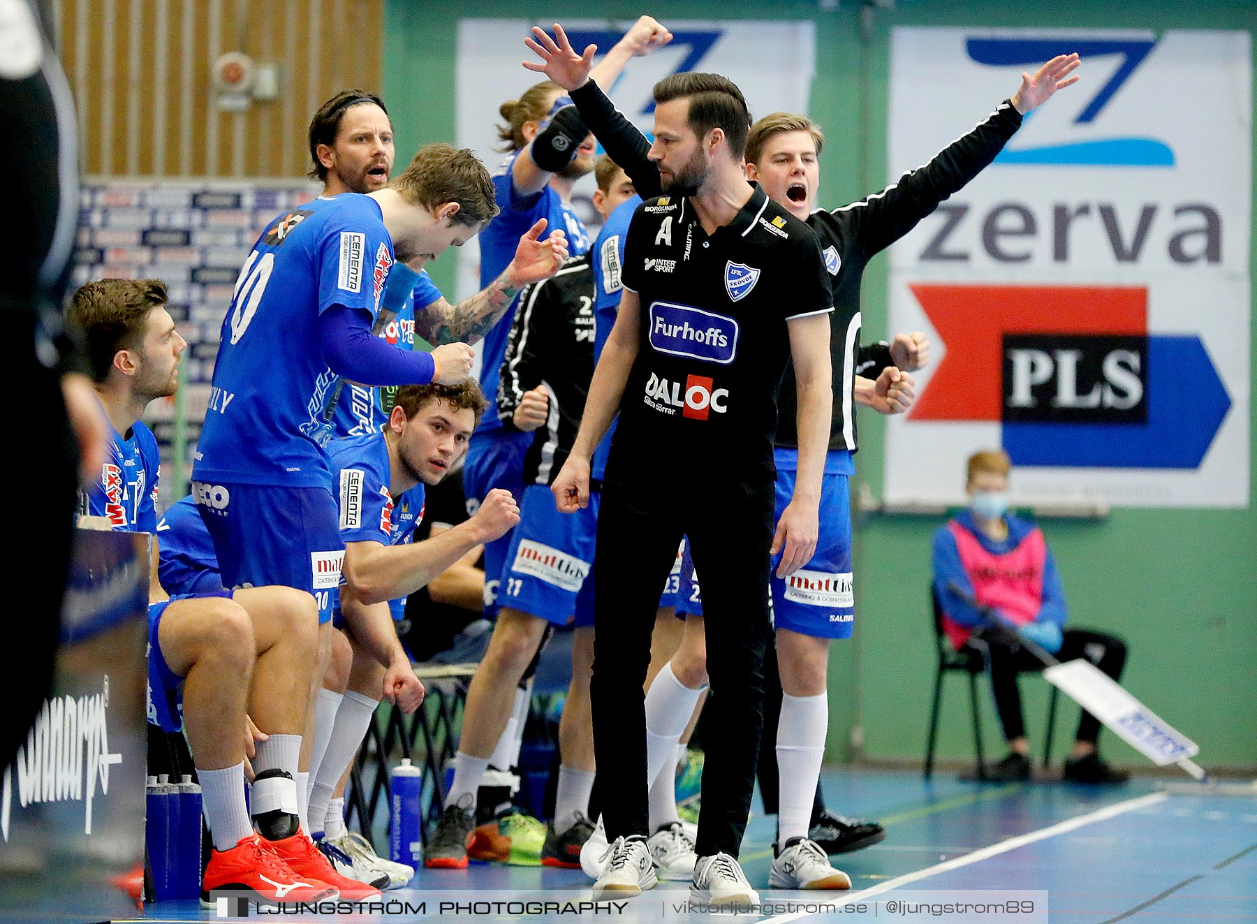 IFK Skövde HK-Eskilstuna Guif IF 27-27,herr,Arena Skövde,Skövde,Sverige,Handboll,,2021,254873