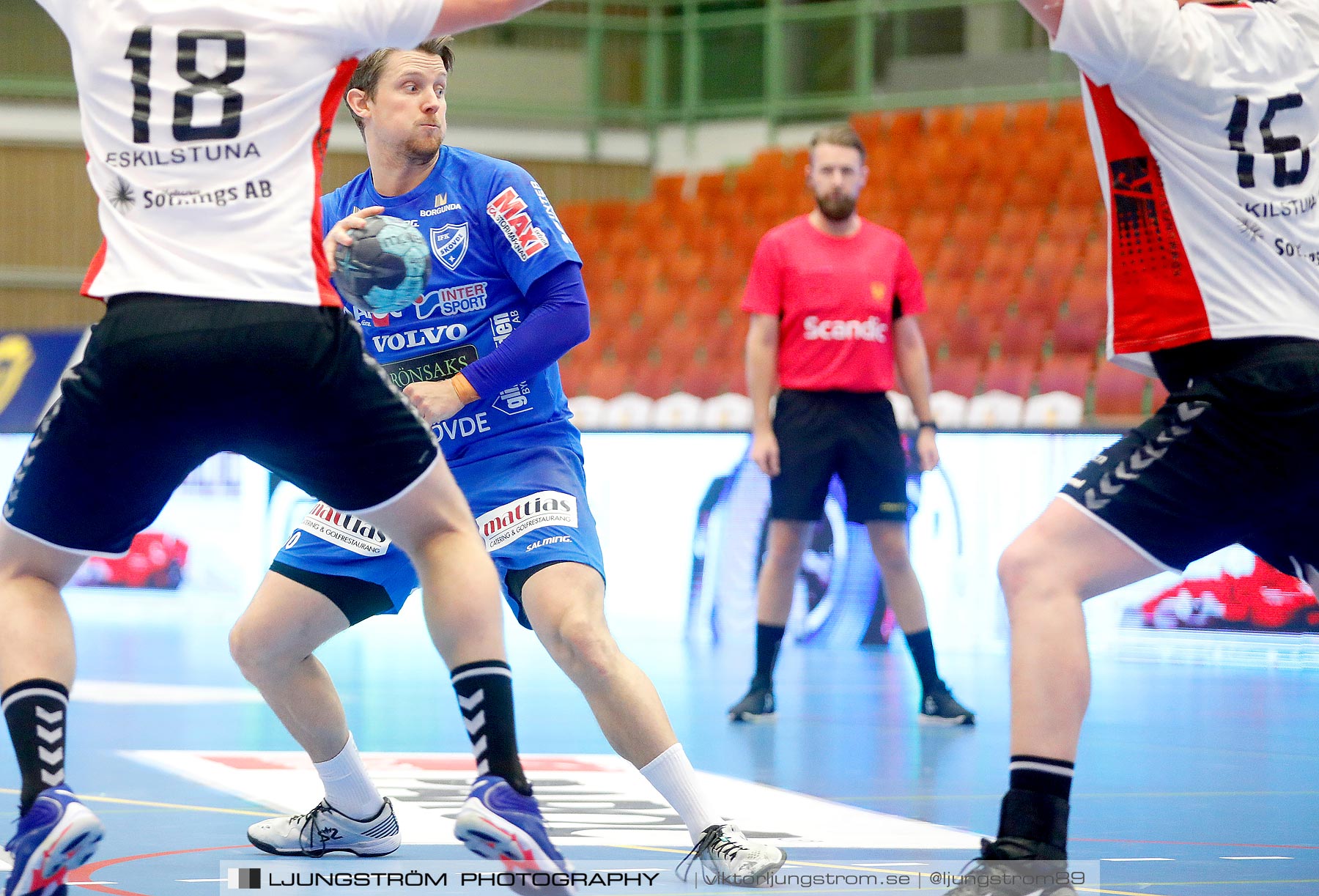 IFK Skövde HK-Eskilstuna Guif IF 27-27,herr,Arena Skövde,Skövde,Sverige,Handboll,,2021,254886