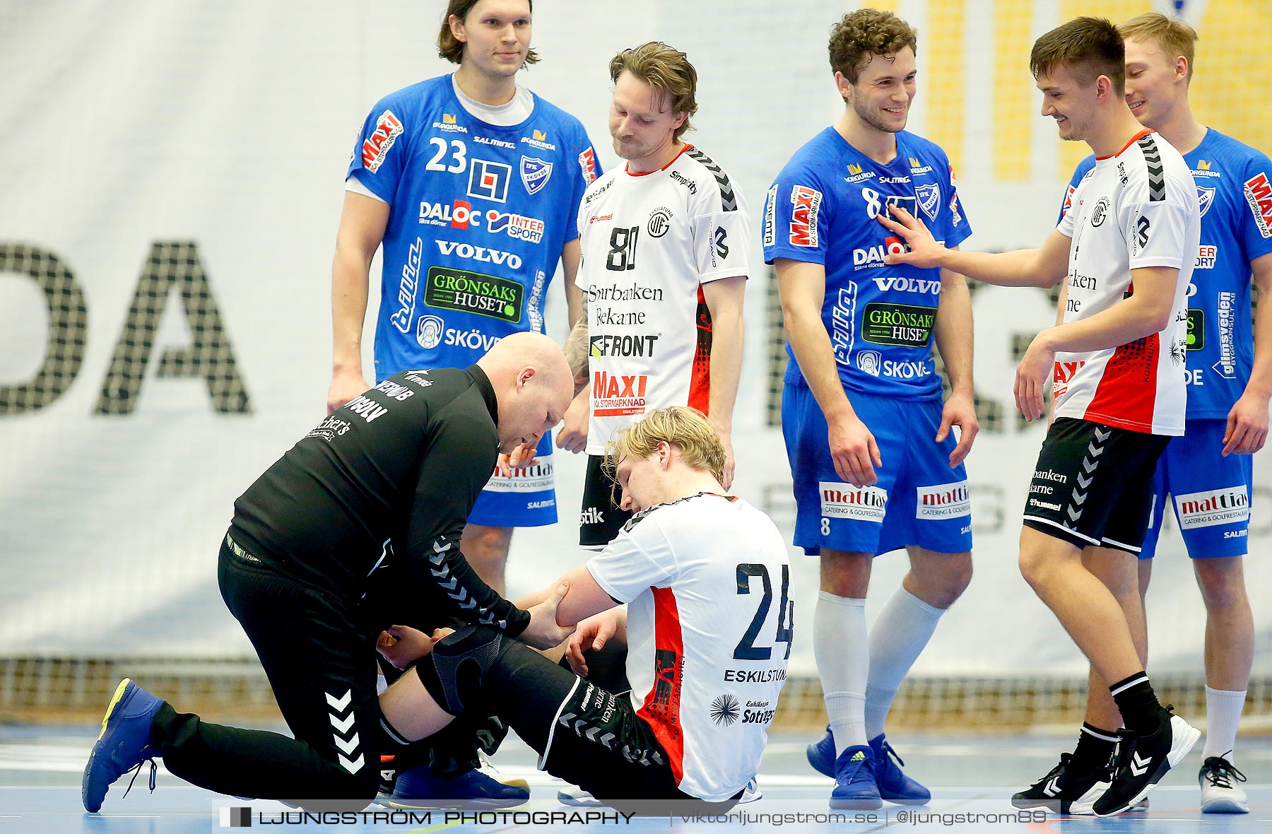 IFK Skövde HK-Eskilstuna Guif IF 27-27,herr,Arena Skövde,Skövde,Sverige,Handboll,,2021,254930