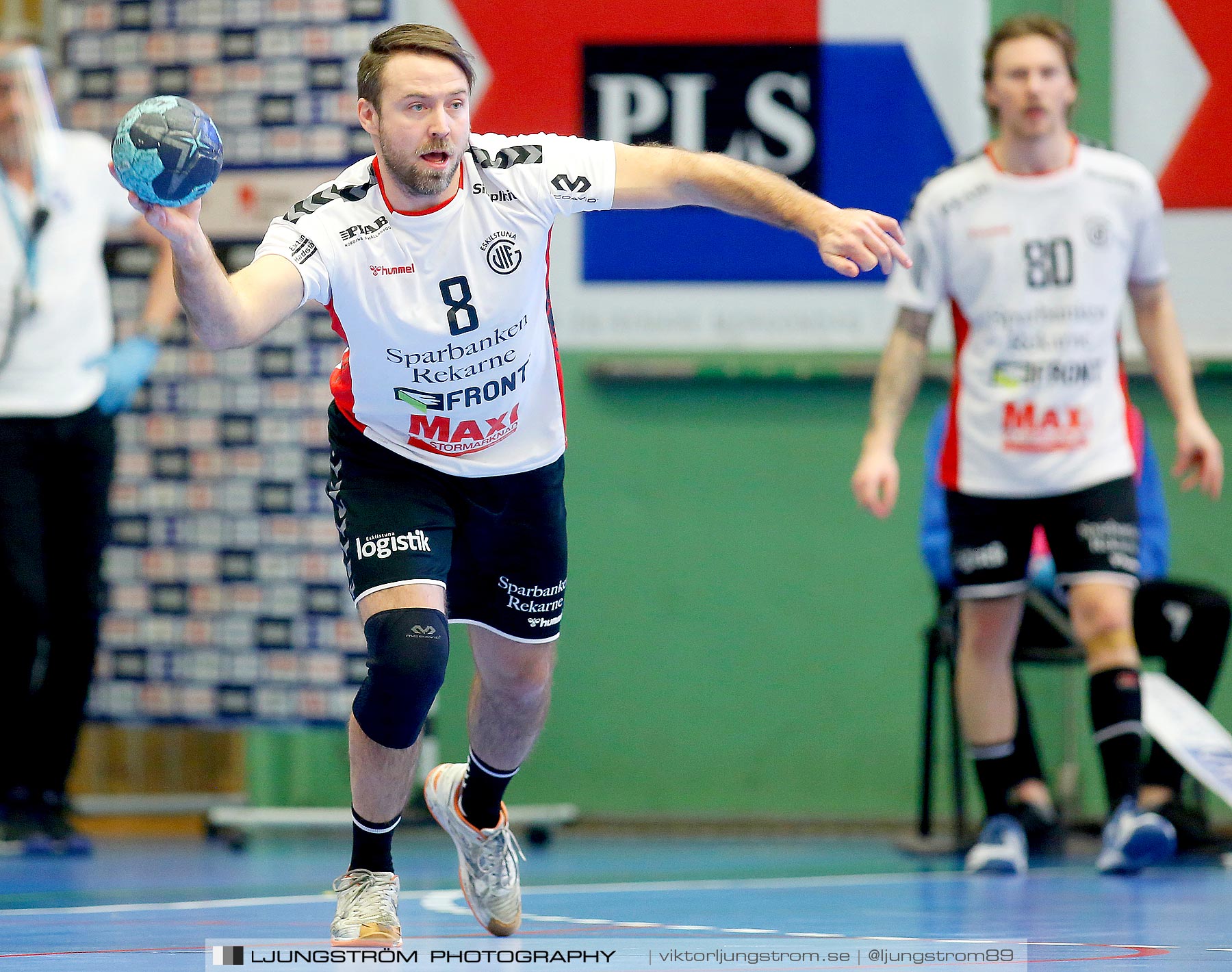 IFK Skövde HK-Eskilstuna Guif IF 27-27,herr,Arena Skövde,Skövde,Sverige,Handboll,,2021,254950