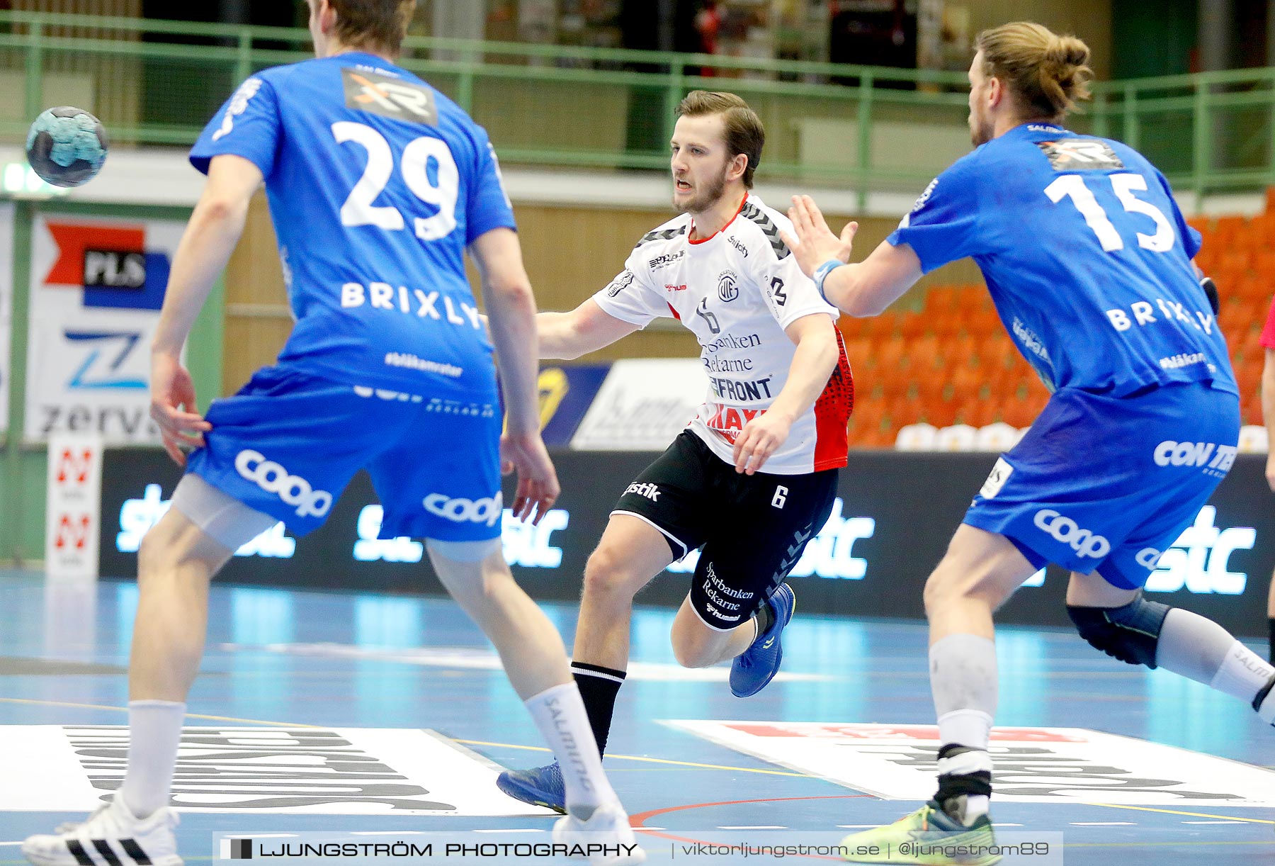 IFK Skövde HK-Eskilstuna Guif IF 27-27,herr,Arena Skövde,Skövde,Sverige,Handboll,,2021,254971