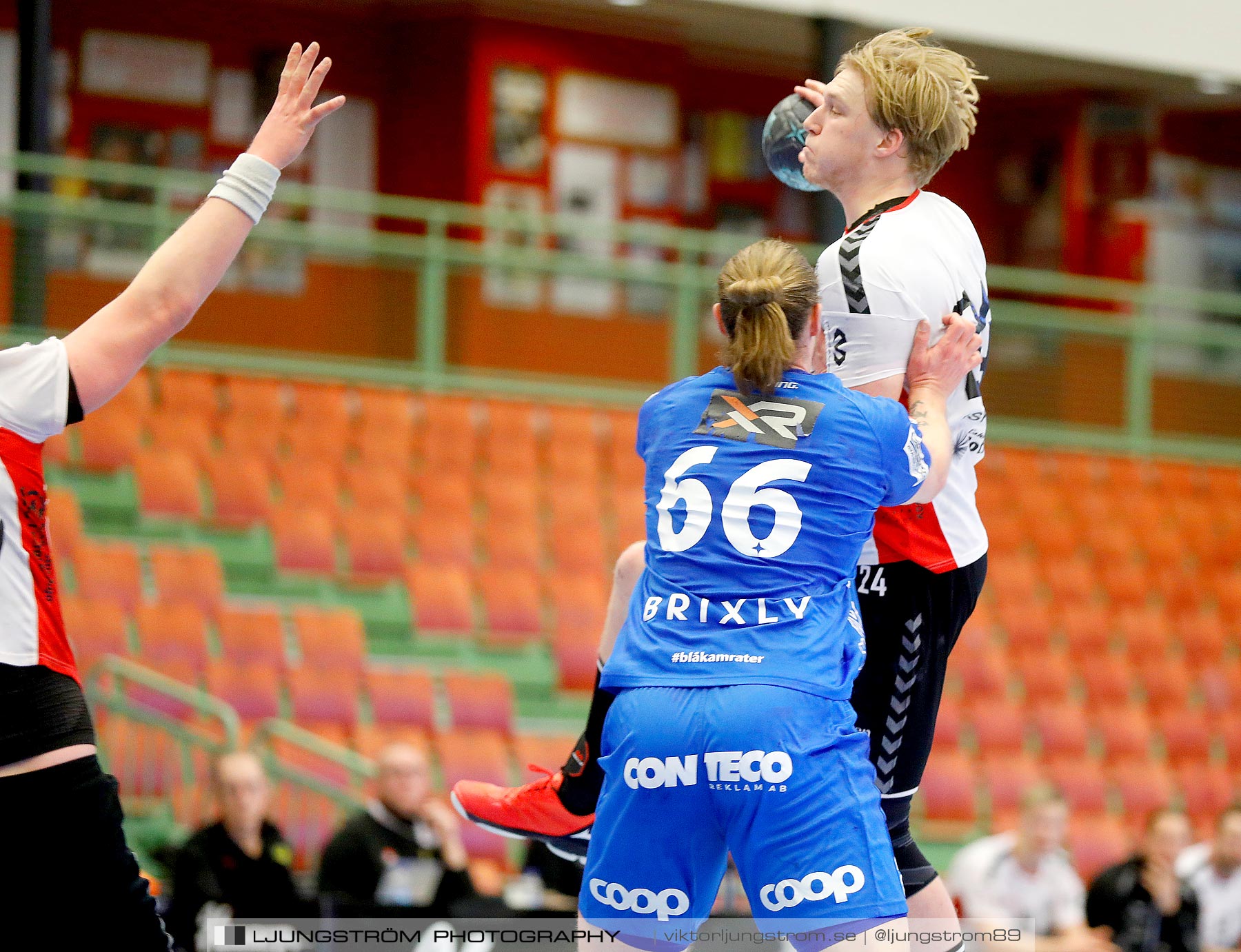 IFK Skövde HK-Eskilstuna Guif IF 27-27,herr,Arena Skövde,Skövde,Sverige,Handboll,,2021,254981