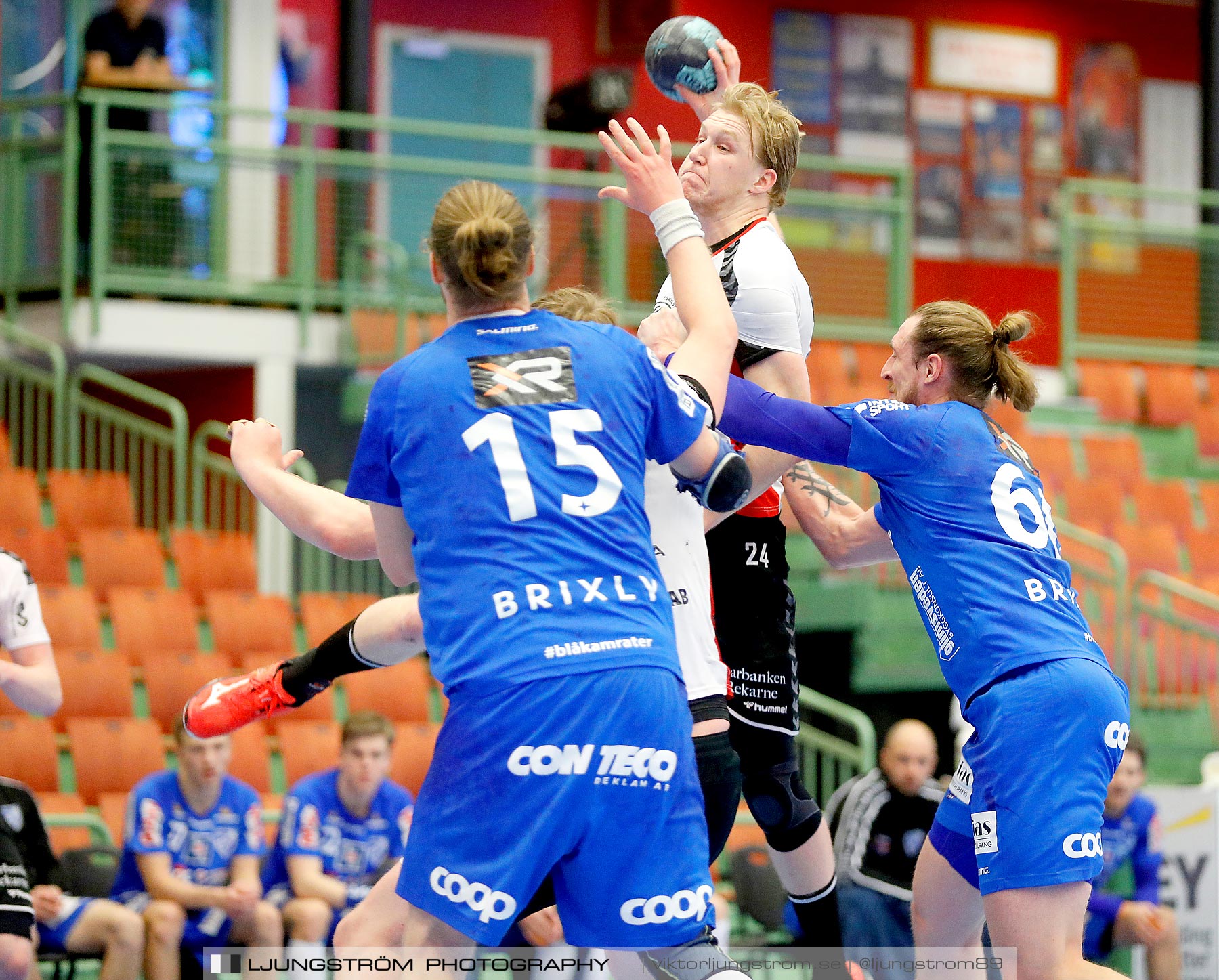 IFK Skövde HK-Eskilstuna Guif IF 27-27,herr,Arena Skövde,Skövde,Sverige,Handboll,,2021,255026