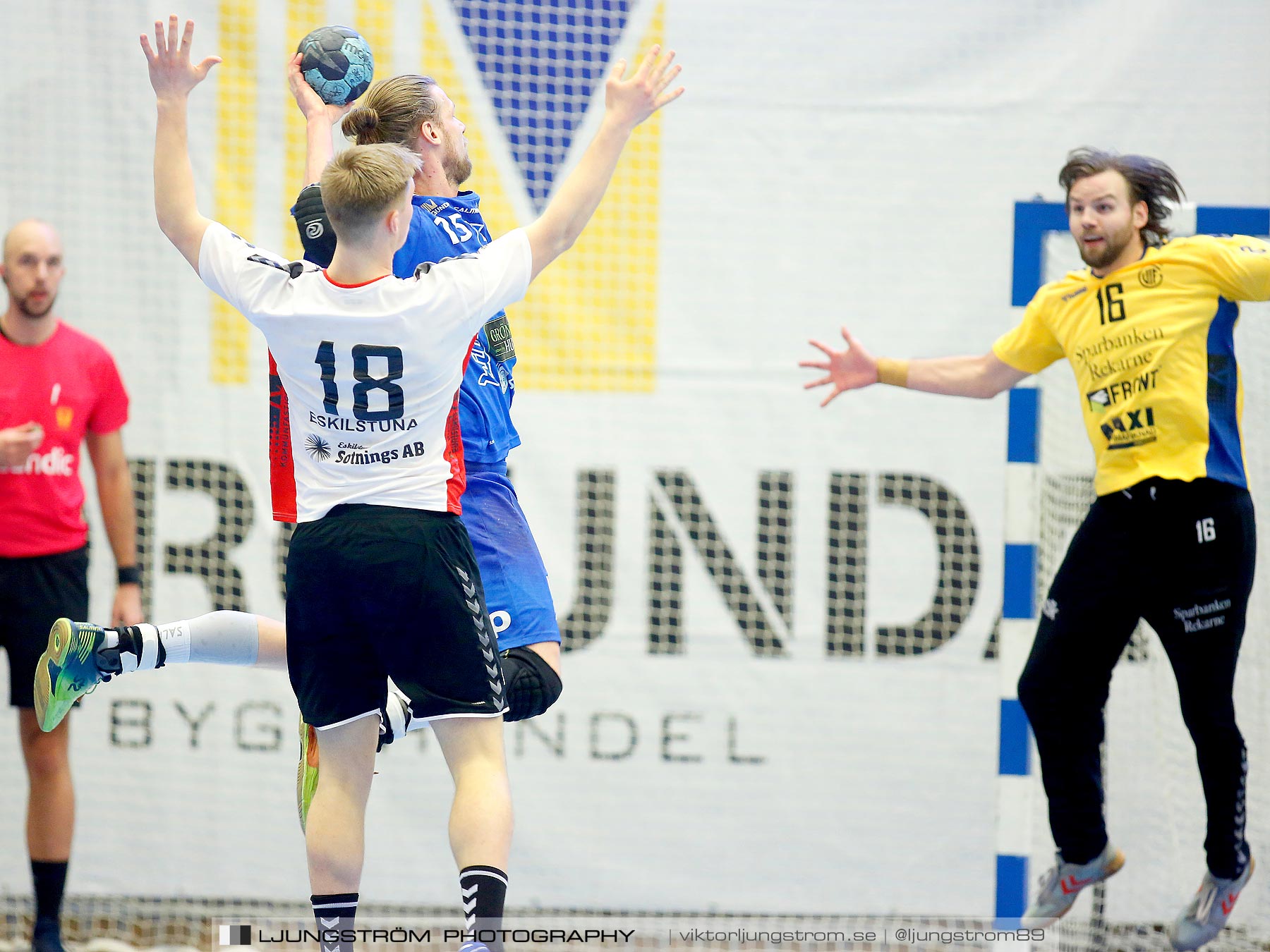 IFK Skövde HK-Eskilstuna Guif IF 27-27,herr,Arena Skövde,Skövde,Sverige,Handboll,,2021,255046