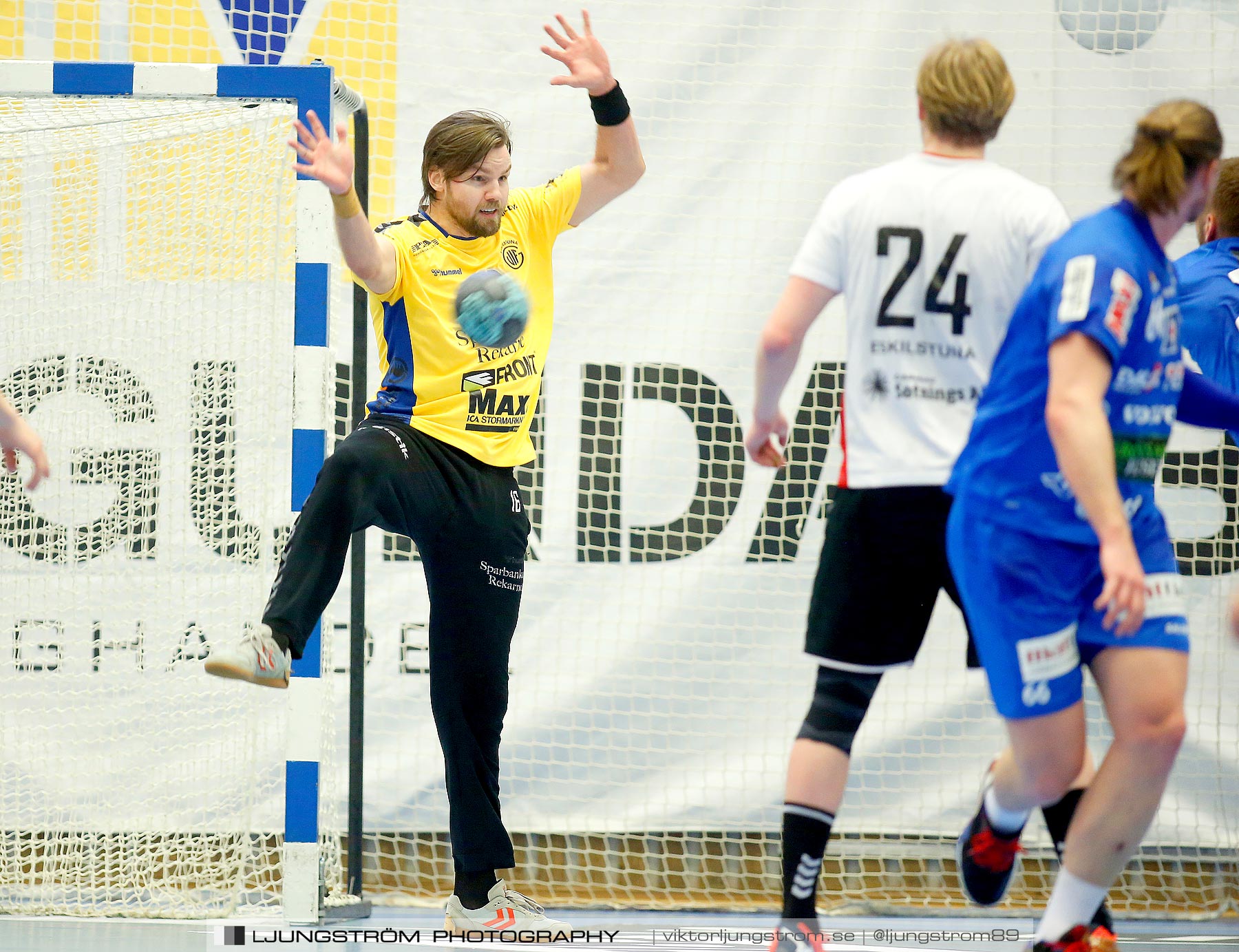 IFK Skövde HK-Eskilstuna Guif IF 27-27,herr,Arena Skövde,Skövde,Sverige,Handboll,,2021,255048