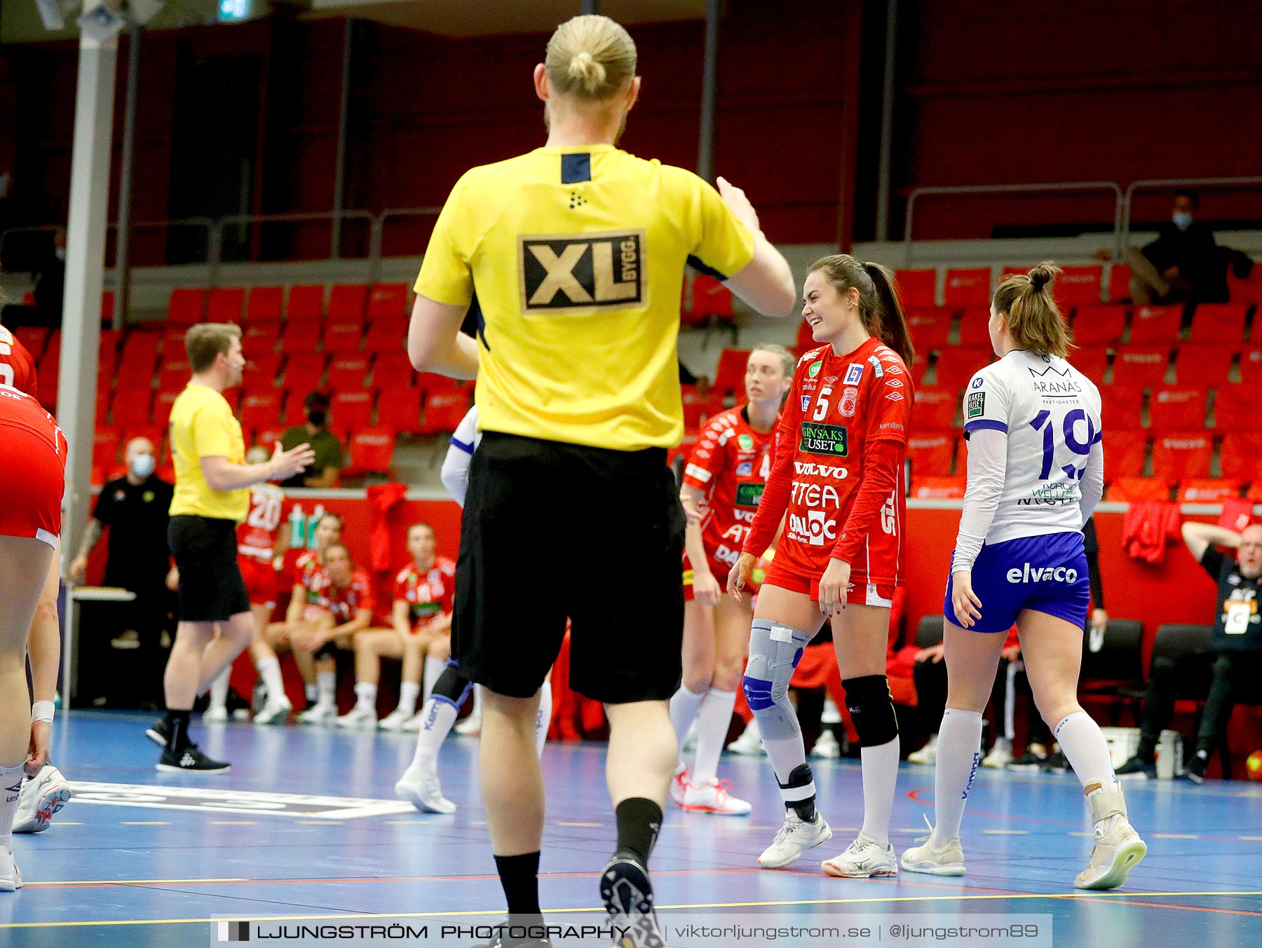 Skövde HF-HK Aranäs Kval till SHE match 2 33-24,dam,Skövde Idrottshall,Skövde,Sverige,Handboll,,2021,257163