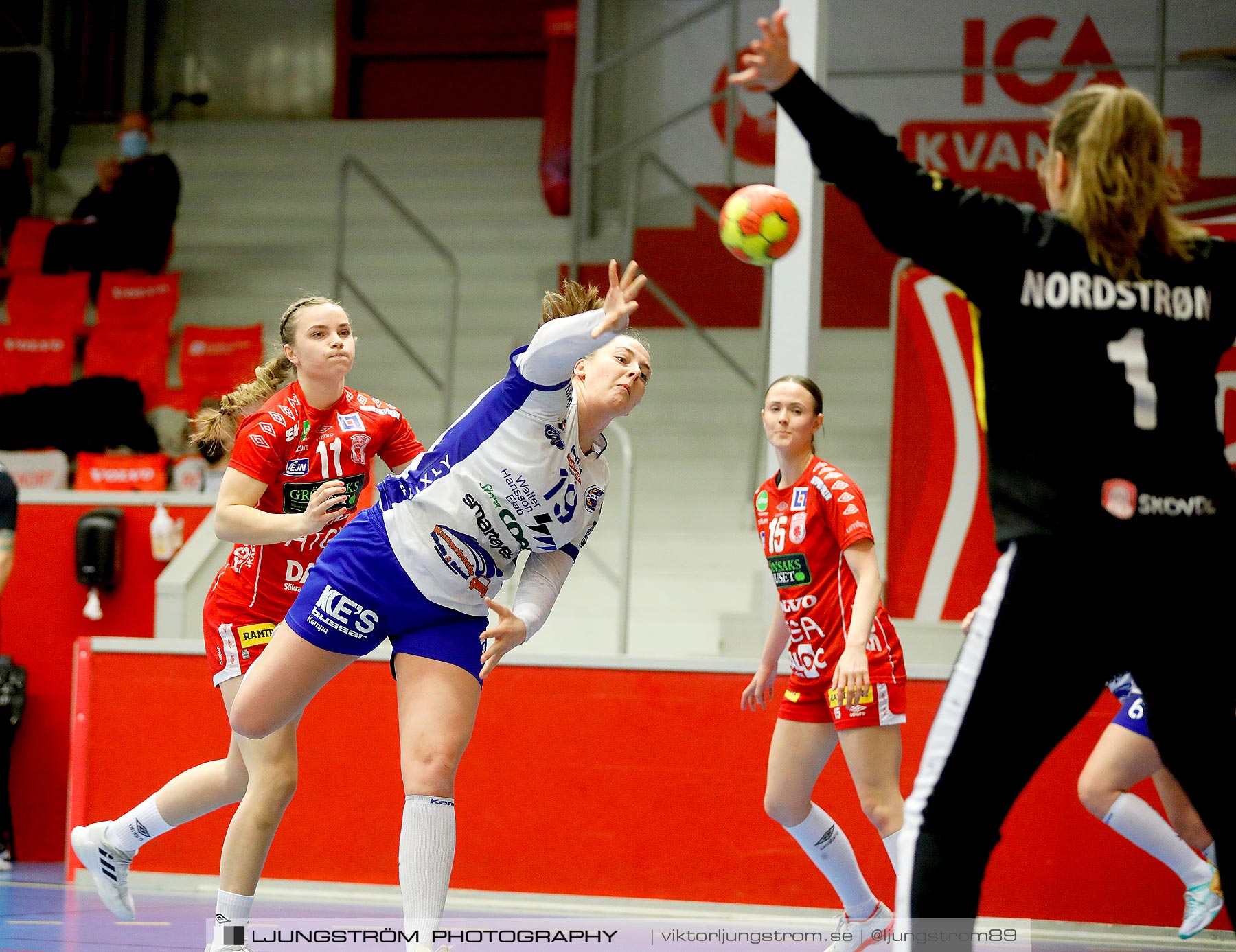 Skövde HF-HK Aranäs Kval till SHE match 2 33-24,dam,Skövde Idrottshall,Skövde,Sverige,Handboll,,2021,257178