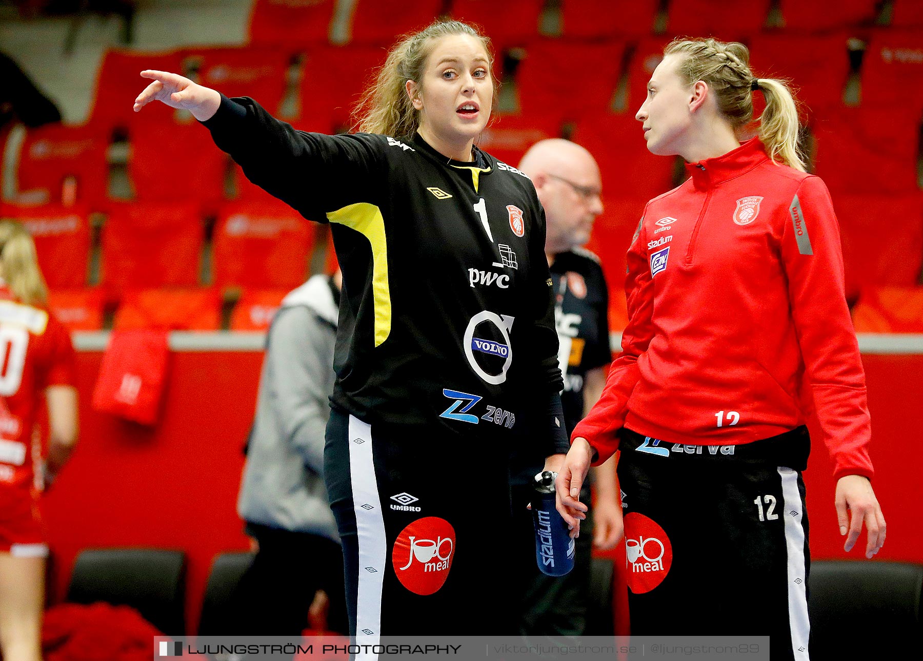 Skövde HF-HK Aranäs Kval till SHE match 2 33-24,dam,Skövde Idrottshall,Skövde,Sverige,Handboll,,2021,257193