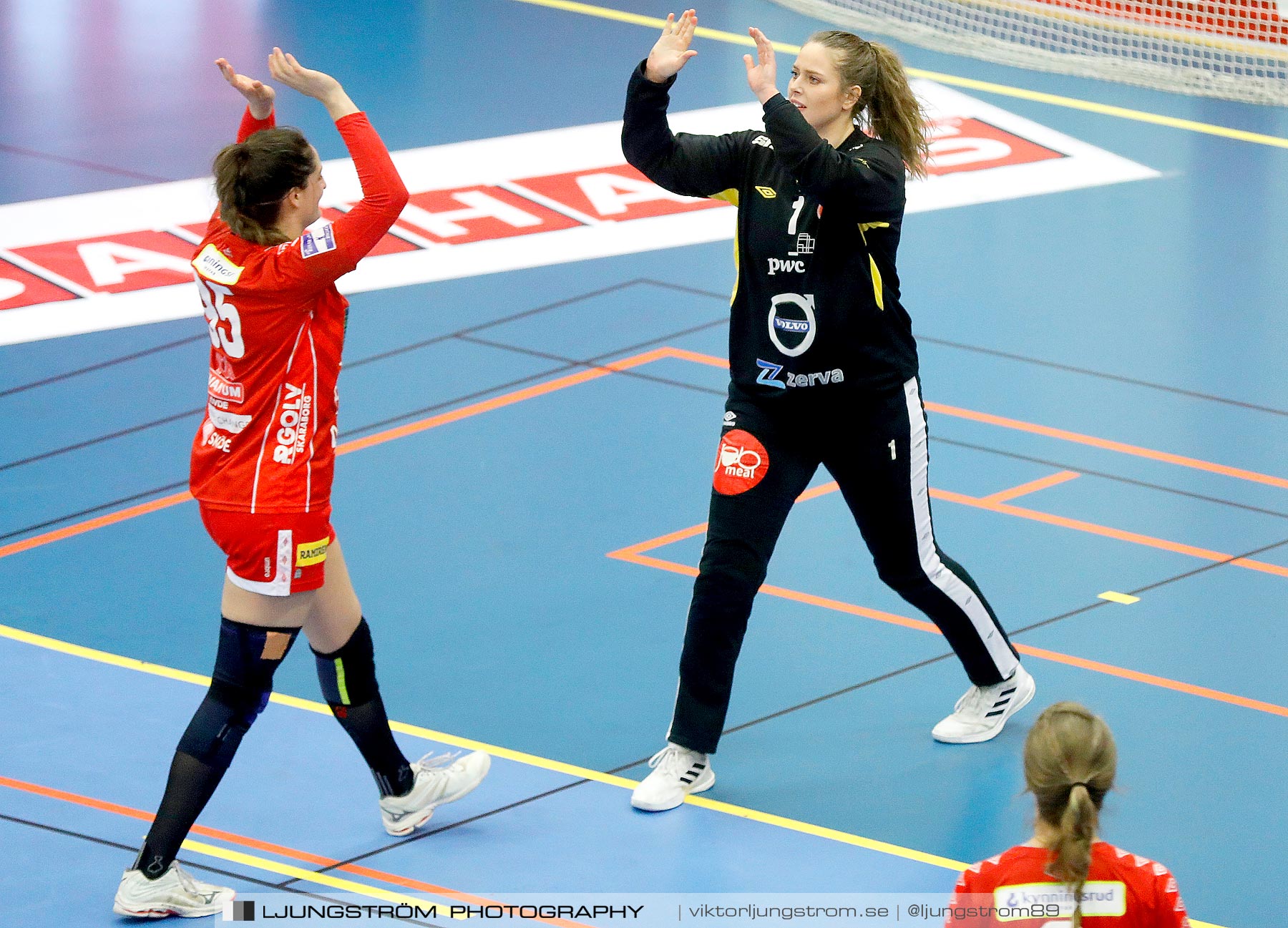 Skövde HF-HK Aranäs Kval till SHE match 2 33-24,dam,Skövde Idrottshall,Skövde,Sverige,Handboll,,2021,257194