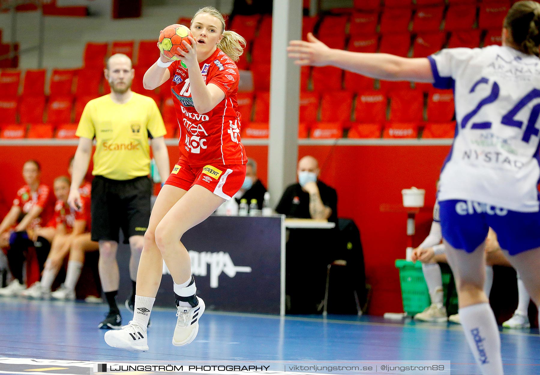 Skövde HF-HK Aranäs Kval till SHE match 2 33-24,dam,Skövde Idrottshall,Skövde,Sverige,Handboll,,2021,257252