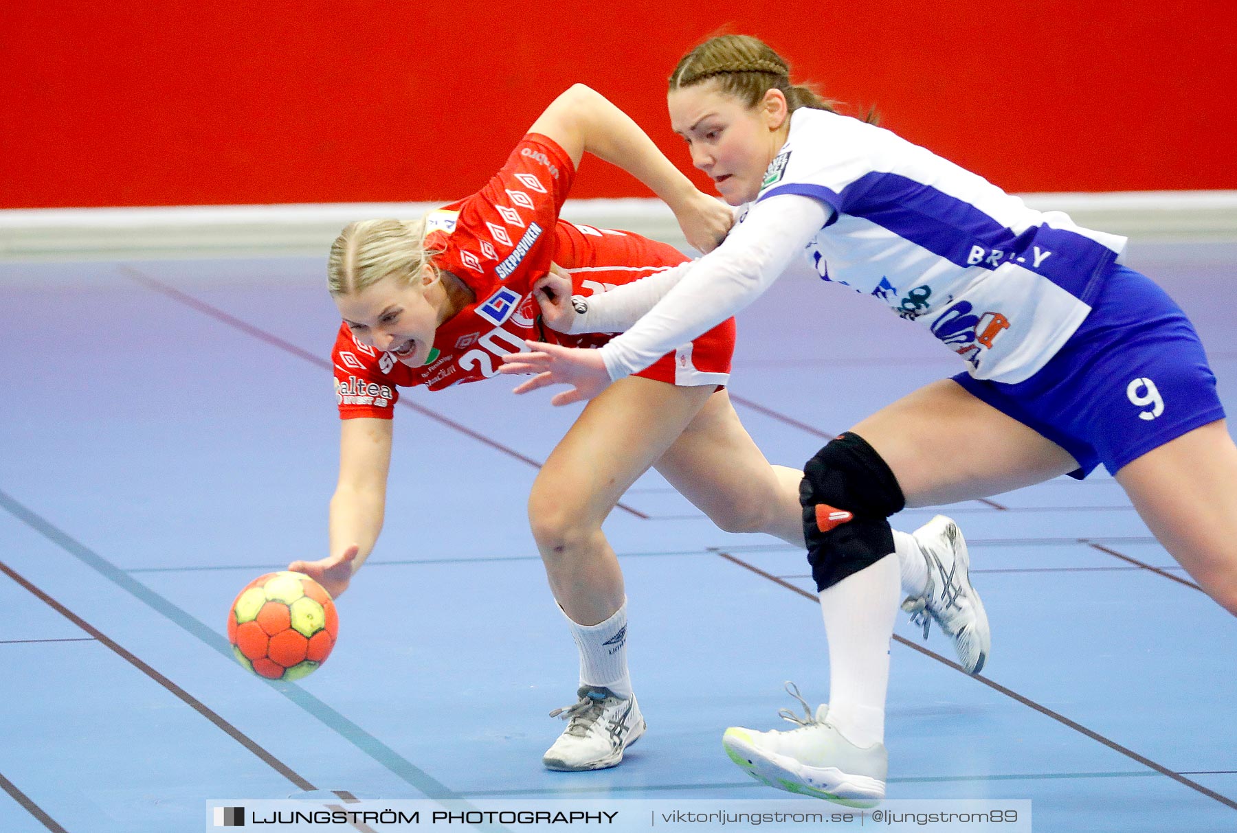 Skövde HF-HK Aranäs Kval till SHE match 3 30-24,dam,Skövde Idrottshall,Skövde,Sverige,Handboll,,2021,258082