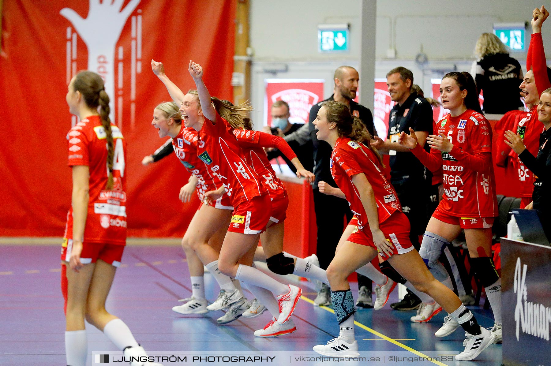 Skövde HF-HK Aranäs Kval till SHE match 3 30-24,dam,Skövde Idrottshall,Skövde,Sverige,Handboll,,2021,258158