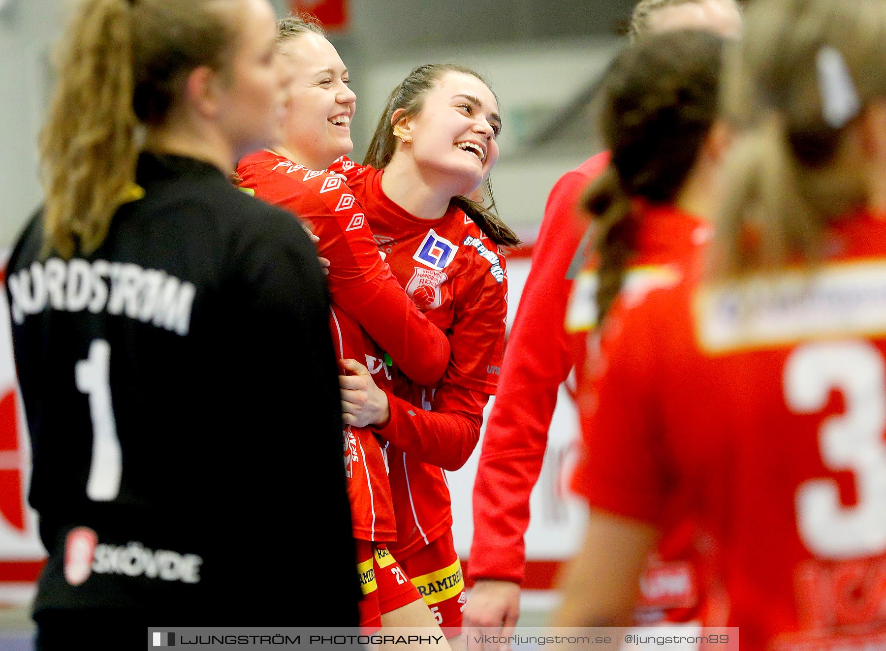 Skövde HF-HK Aranäs Kval till SHE match 3 30-24,dam,Skövde Idrottshall,Skövde,Sverige,Handboll,,2021,258170