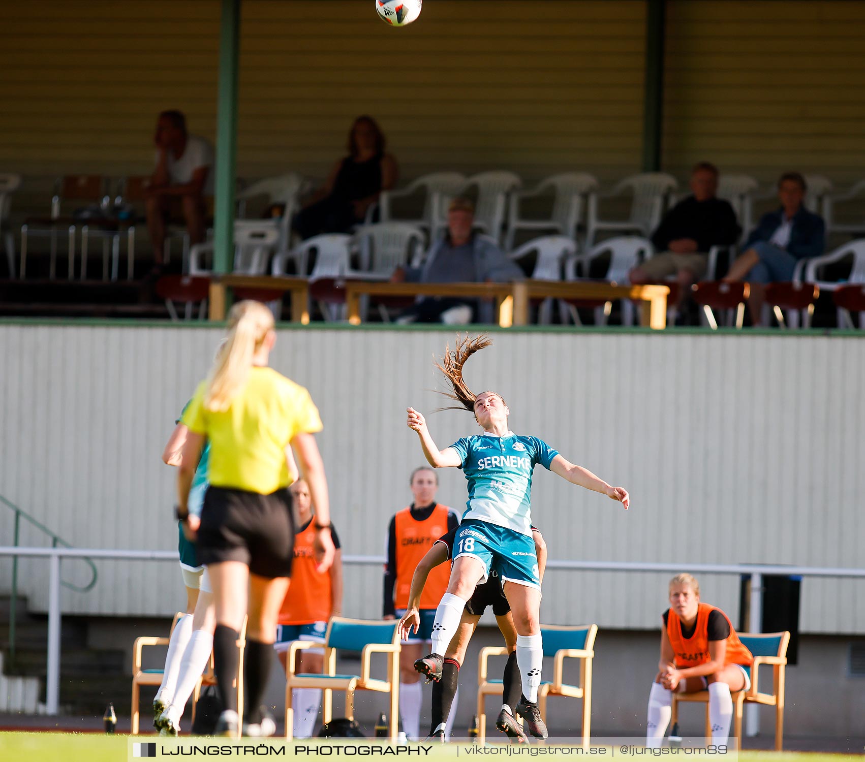 Lidköpings FK-Alingsås FC United 2-1,dam,Framnäs IP,Lidköping,Sverige,Fotboll,,2021,262044