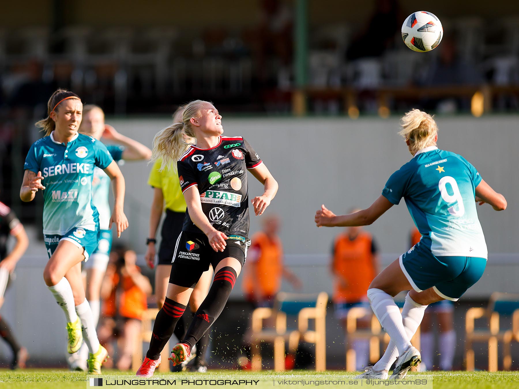 Lidköpings FK-Alingsås FC United 2-1,dam,Framnäs IP,Lidköping,Sverige,Fotboll,,2021,262046