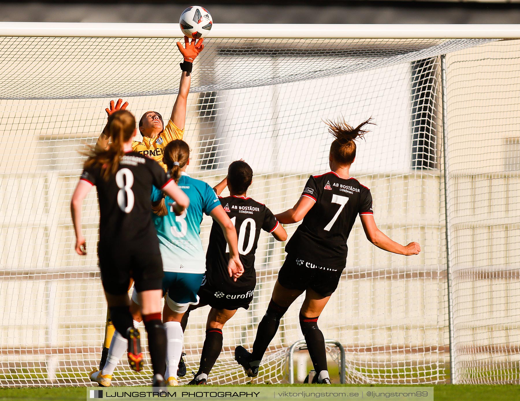 Lidköpings FK-Alingsås FC United 2-1,dam,Framnäs IP,Lidköping,Sverige,Fotboll,,2021,262050