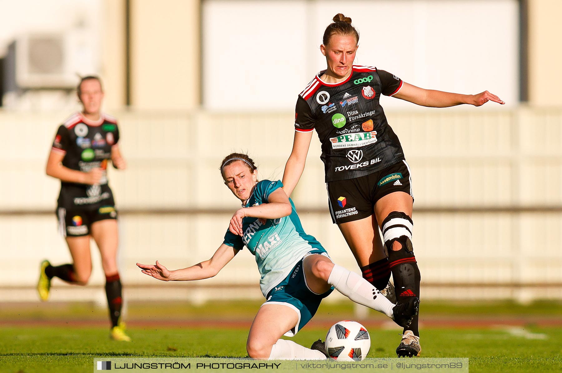 Lidköpings FK-Alingsås FC United 2-1,dam,Framnäs IP,Lidköping,Sverige,Fotboll,,2021,262101