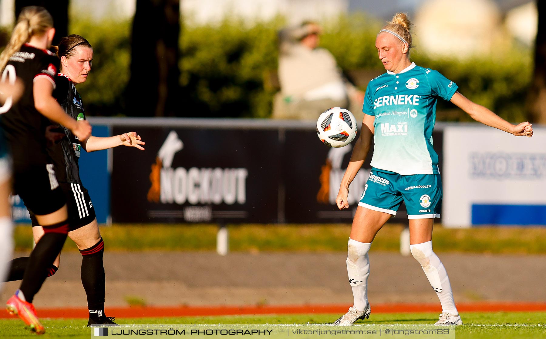 Lidköpings FK-Alingsås FC United 2-1,dam,Framnäs IP,Lidköping,Sverige,Fotboll,,2021,262103