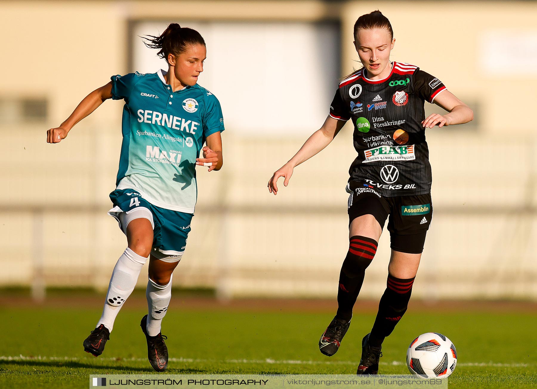 Lidköpings FK-Alingsås FC United 2-1,dam,Framnäs IP,Lidköping,Sverige,Fotboll,,2021,262111