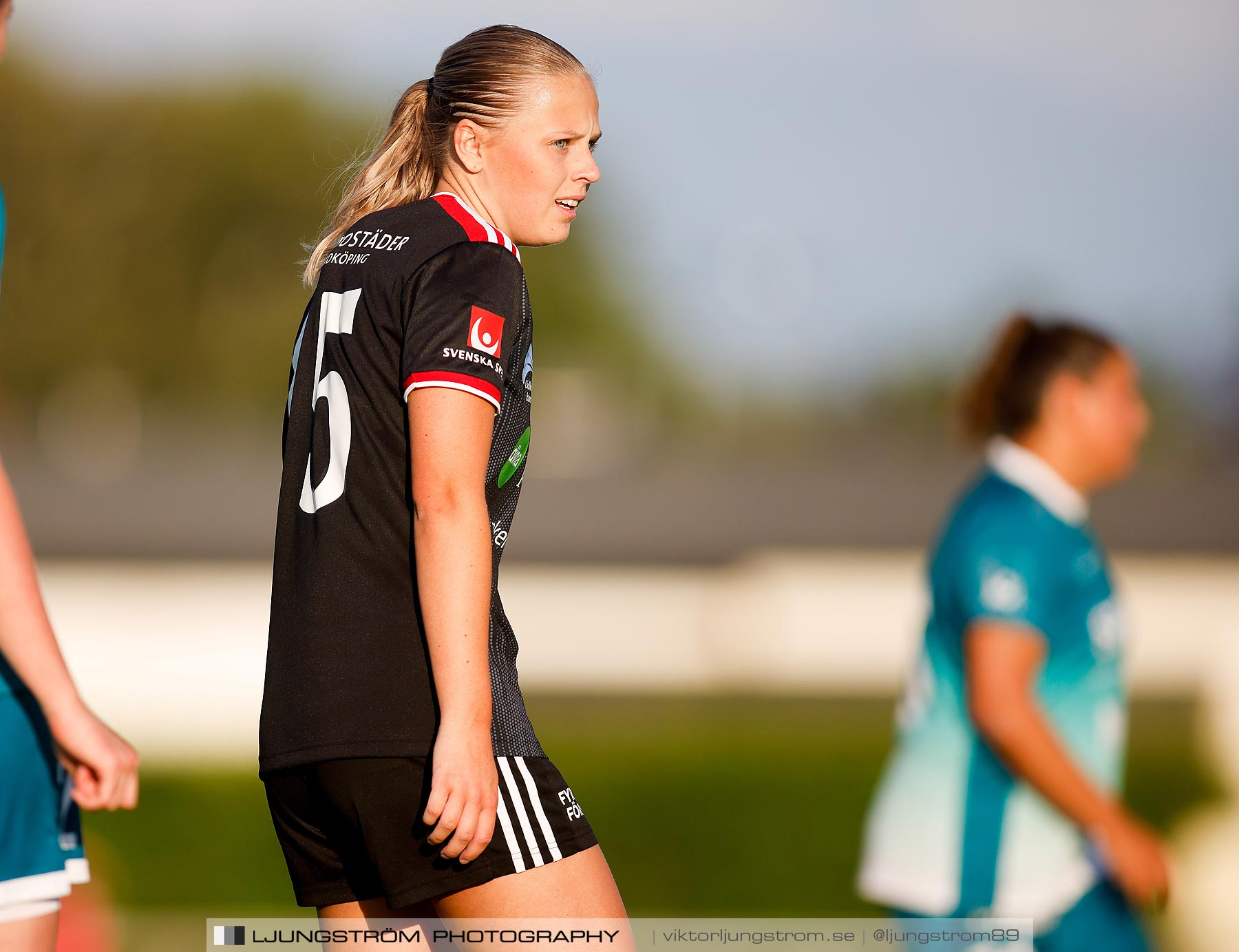 Lidköpings FK-Alingsås FC United 2-1,dam,Framnäs IP,Lidköping,Sverige,Fotboll,,2021,262174