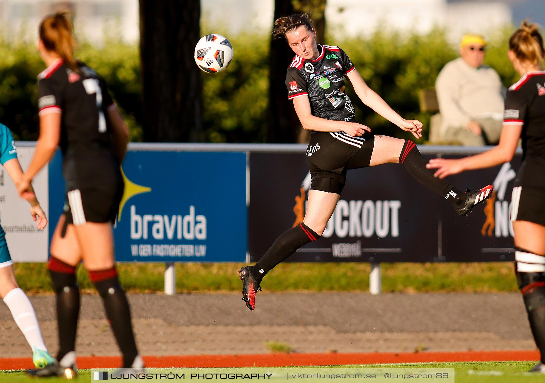 Lidköpings FK-Alingsås FC United 2-1,dam,Framnäs IP,Lidköping,Sverige,Fotboll,,2021,262183