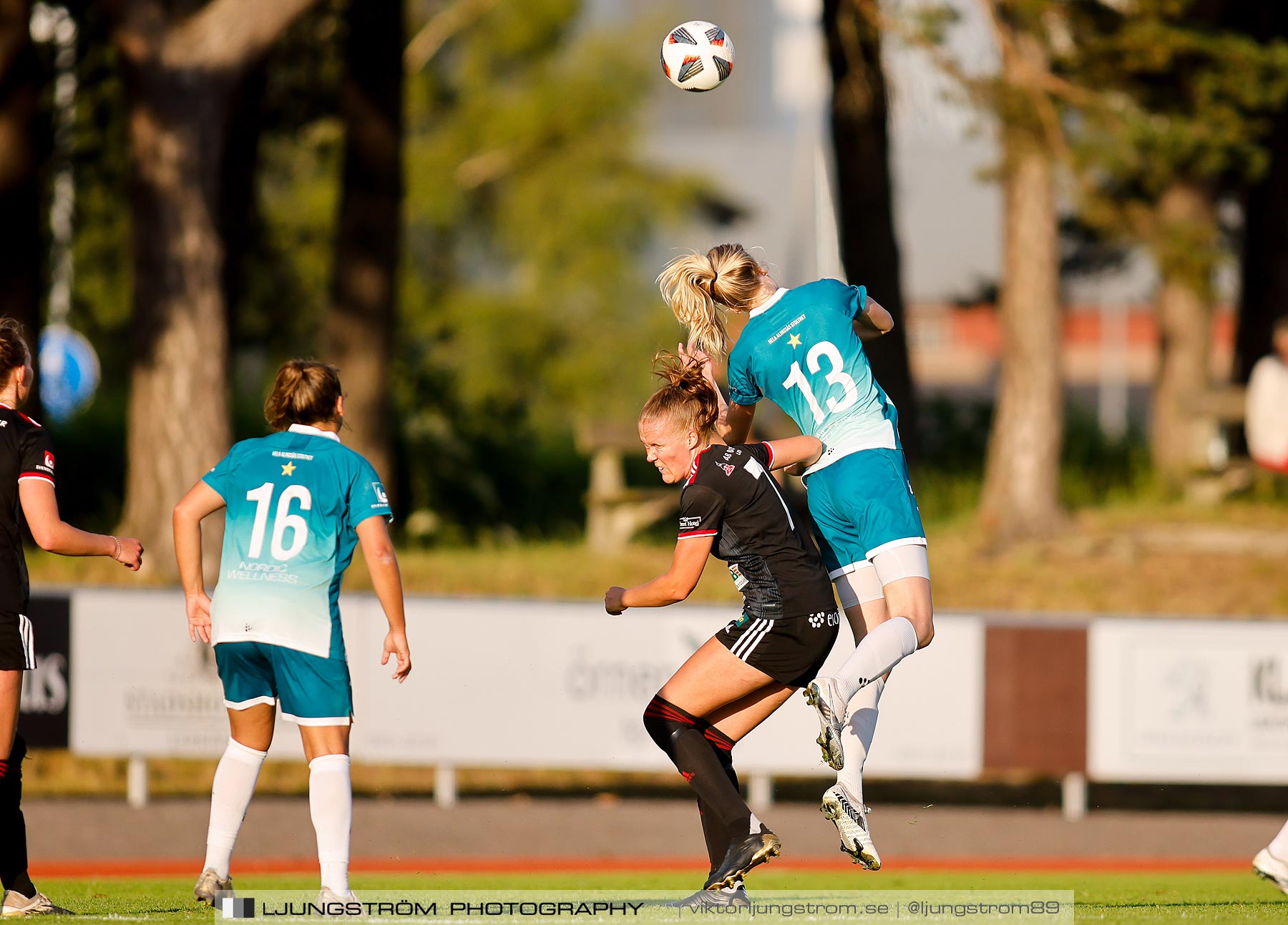 Lidköpings FK-Alingsås FC United 2-1,dam,Framnäs IP,Lidköping,Sverige,Fotboll,,2021,262188