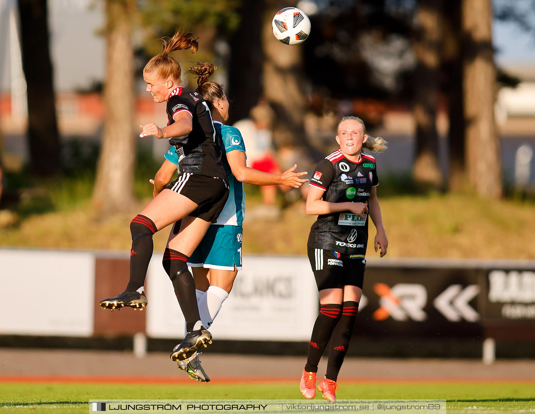 Lidköpings FK-Alingsås FC United 2-1,dam,Framnäs IP,Lidköping,Sverige,Fotboll,,2021,262200