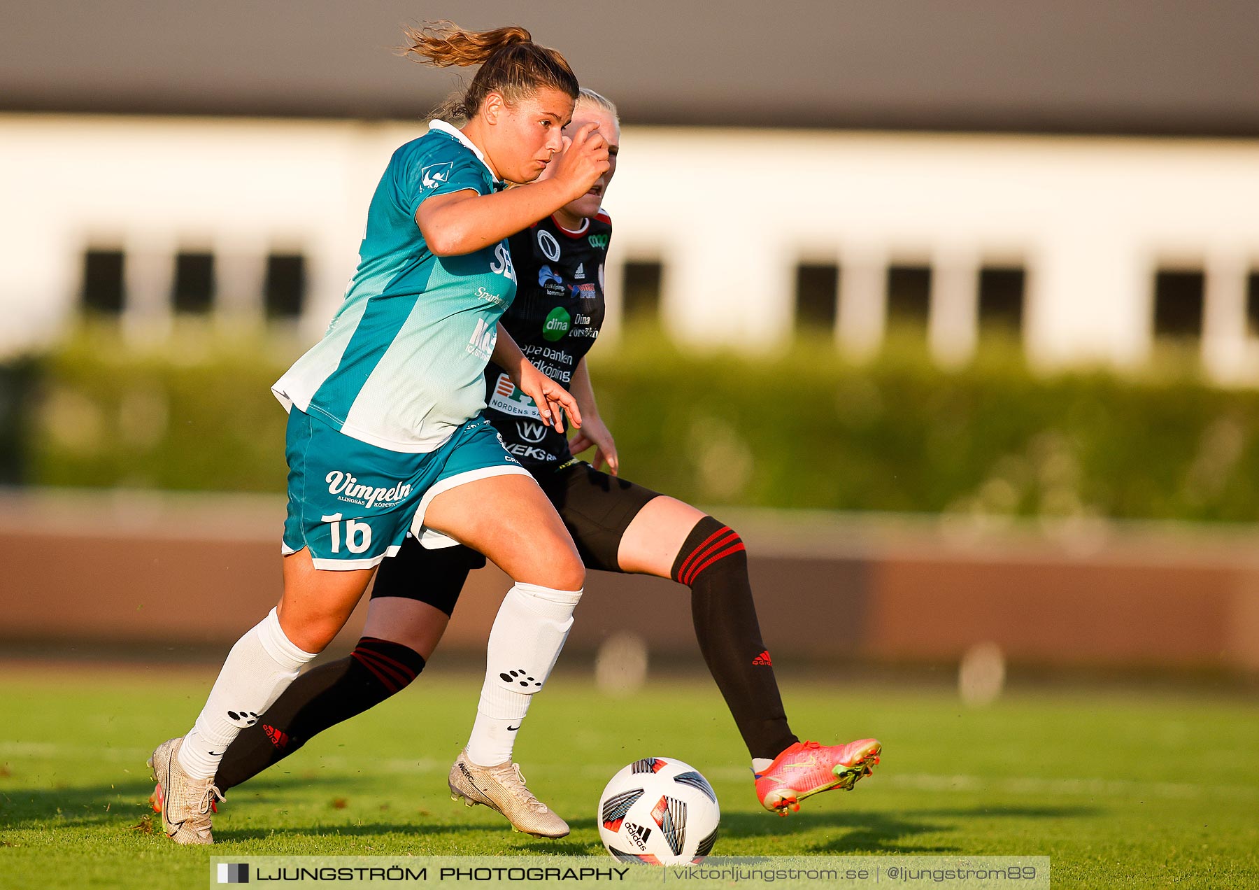 Lidköpings FK-Alingsås FC United 2-1,dam,Framnäs IP,Lidköping,Sverige,Fotboll,,2021,262223