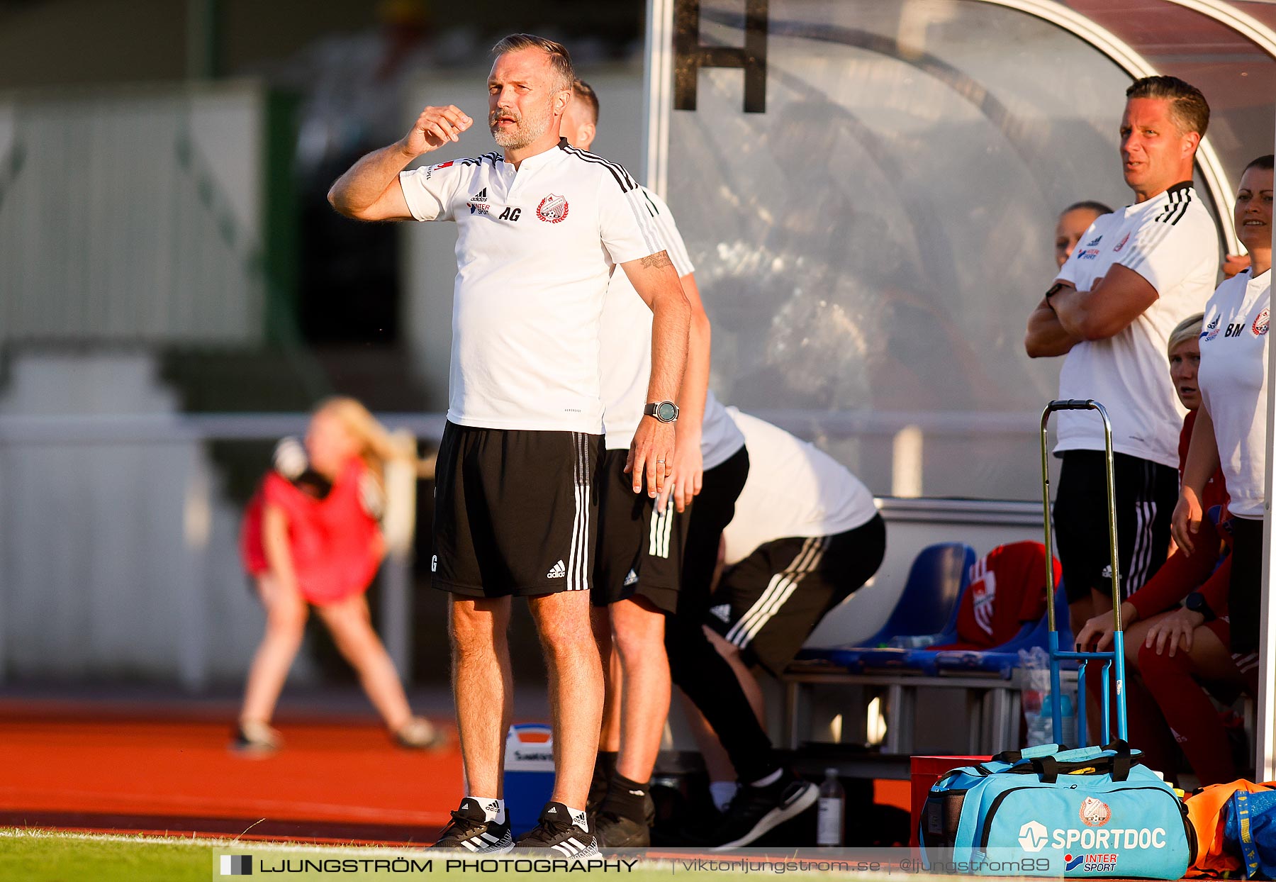 Lidköpings FK-Alingsås FC United 2-1,dam,Framnäs IP,Lidköping,Sverige,Fotboll,,2021,262228