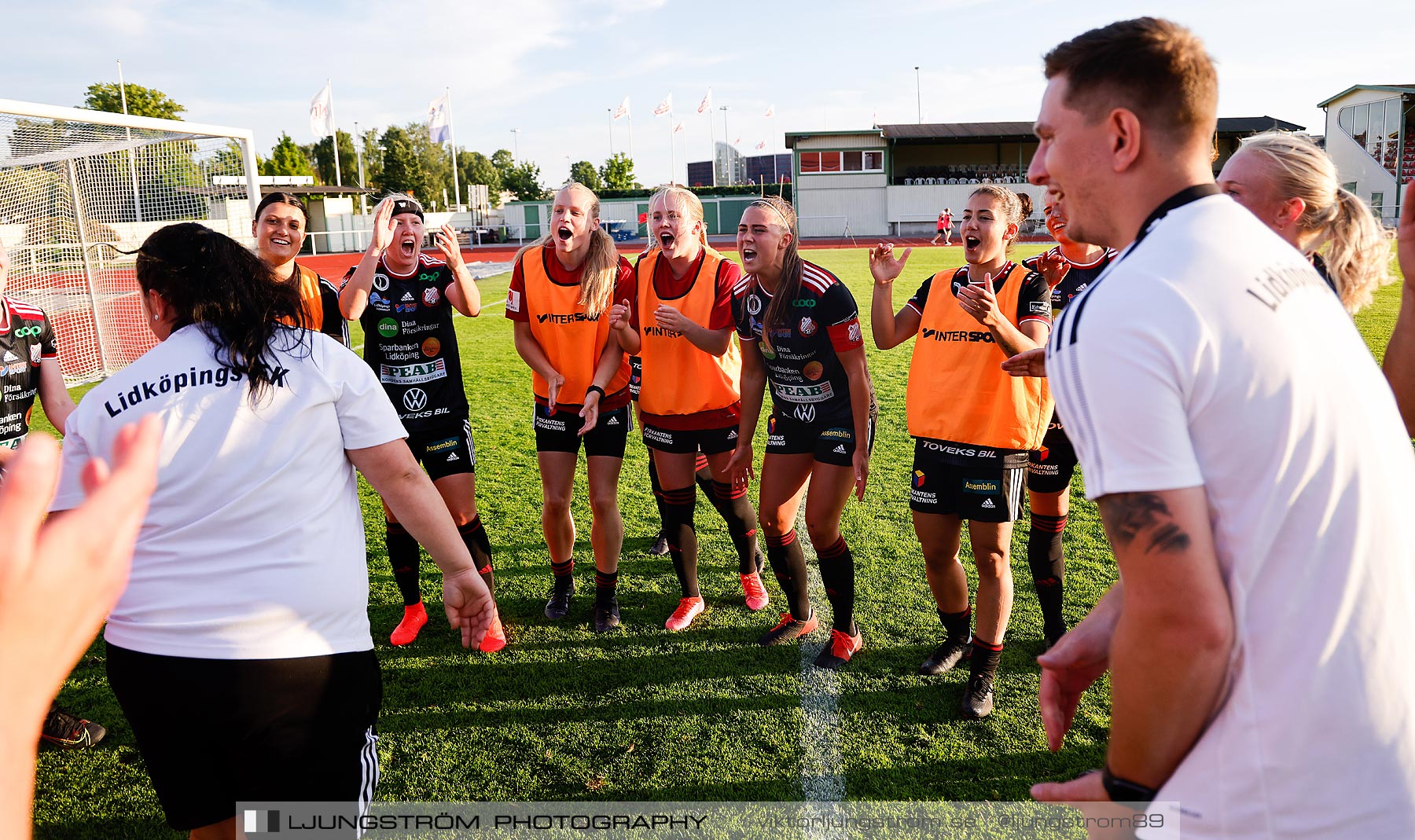 Lidköpings FK-Alingsås FC United 2-1,dam,Framnäs IP,Lidköping,Sverige,Fotboll,,2021,262277