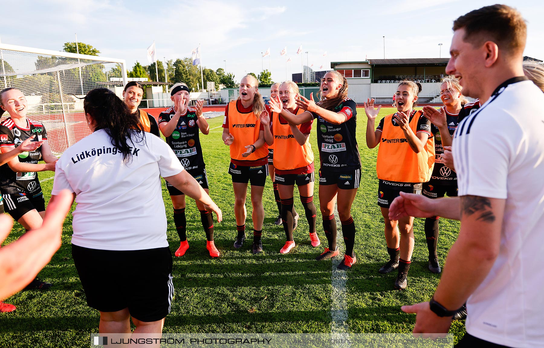 Lidköpings FK-Alingsås FC United 2-1,dam,Framnäs IP,Lidköping,Sverige,Fotboll,,2021,262278