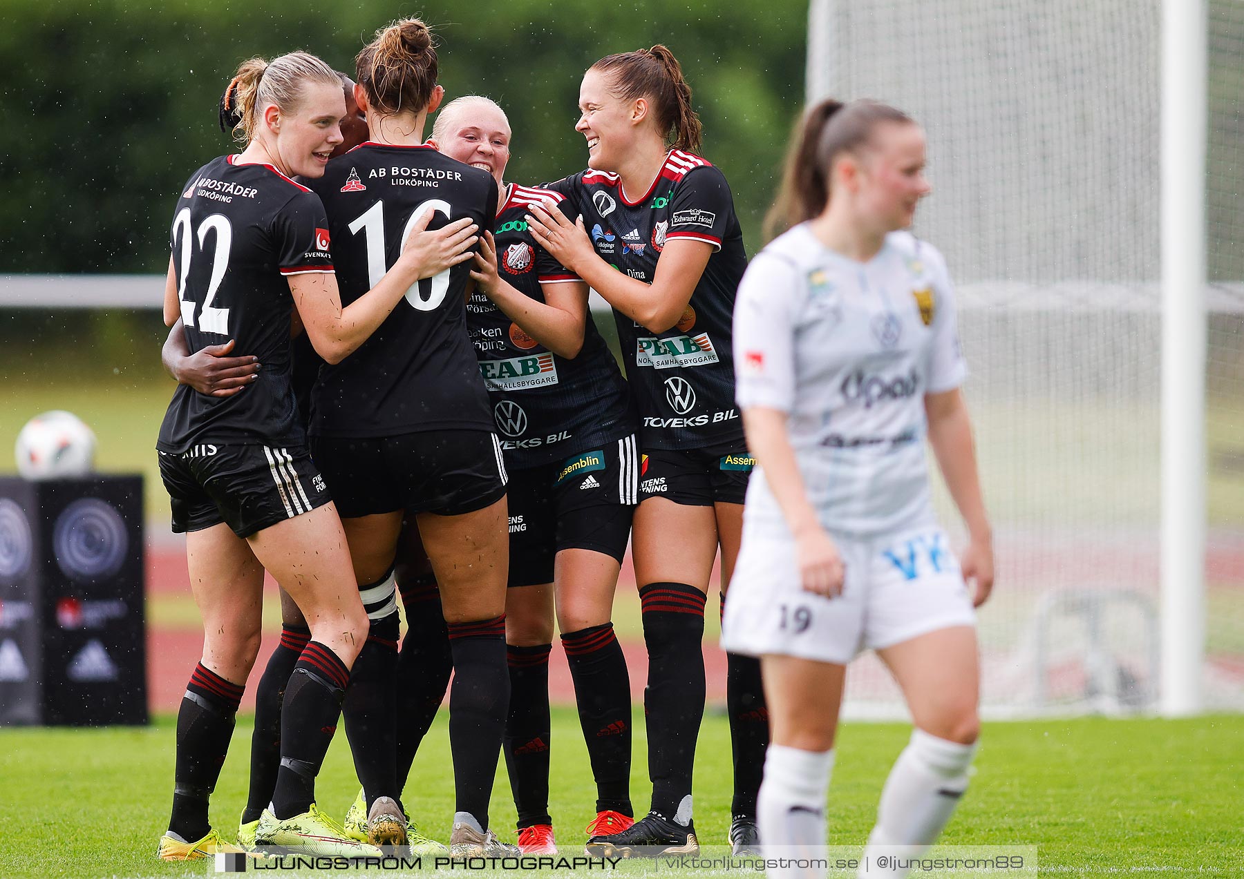 Lidköpings FK-Umeå IK FF 3-0,dam,Framnäs IP,Lidköping,Sverige,Fotboll,,2021,263261