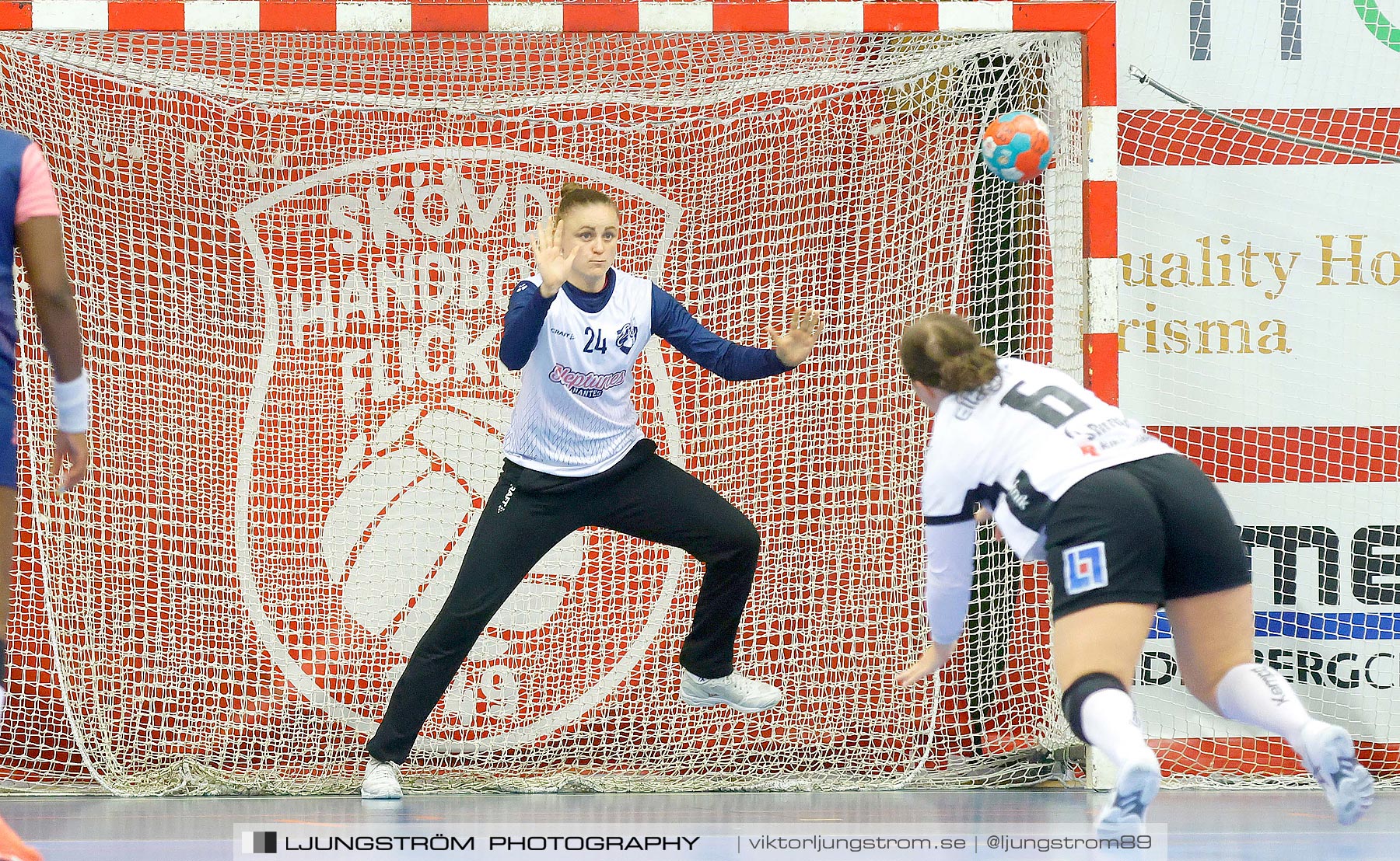 Annliz Cup Superelit Neptunes de Nantes-VästeråsIrsta HF 35-39,dam,Skövde Idrottshall,Skövde,Sverige,Handboll,,2021,264379