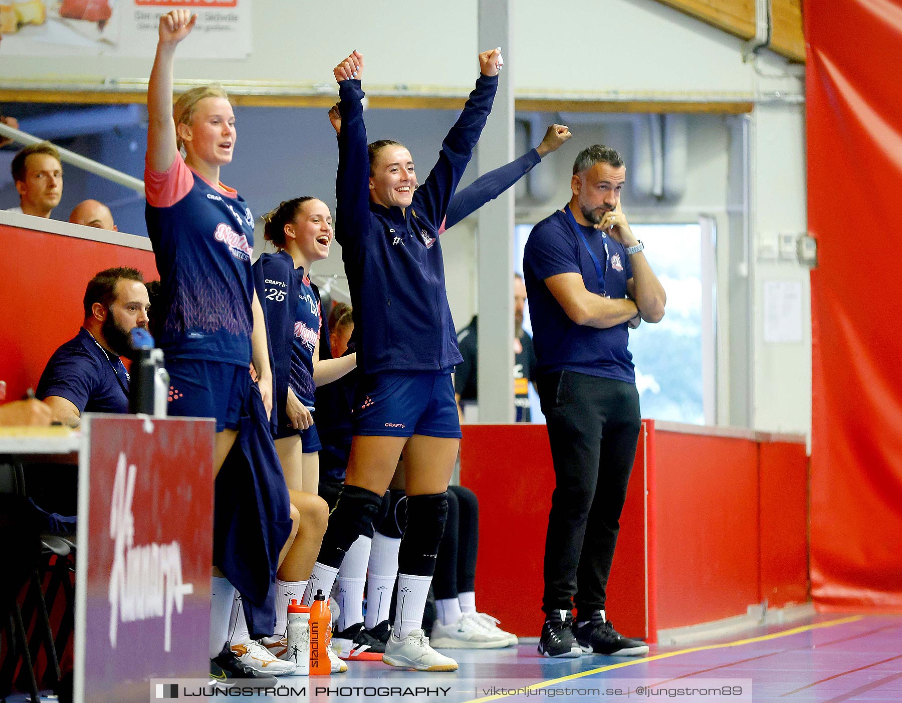 Annliz Cup Superelit Neptunes de Nantes-VästeråsIrsta HF 35-39,dam,Skövde Idrottshall,Skövde,Sverige,Handboll,,2021,264407