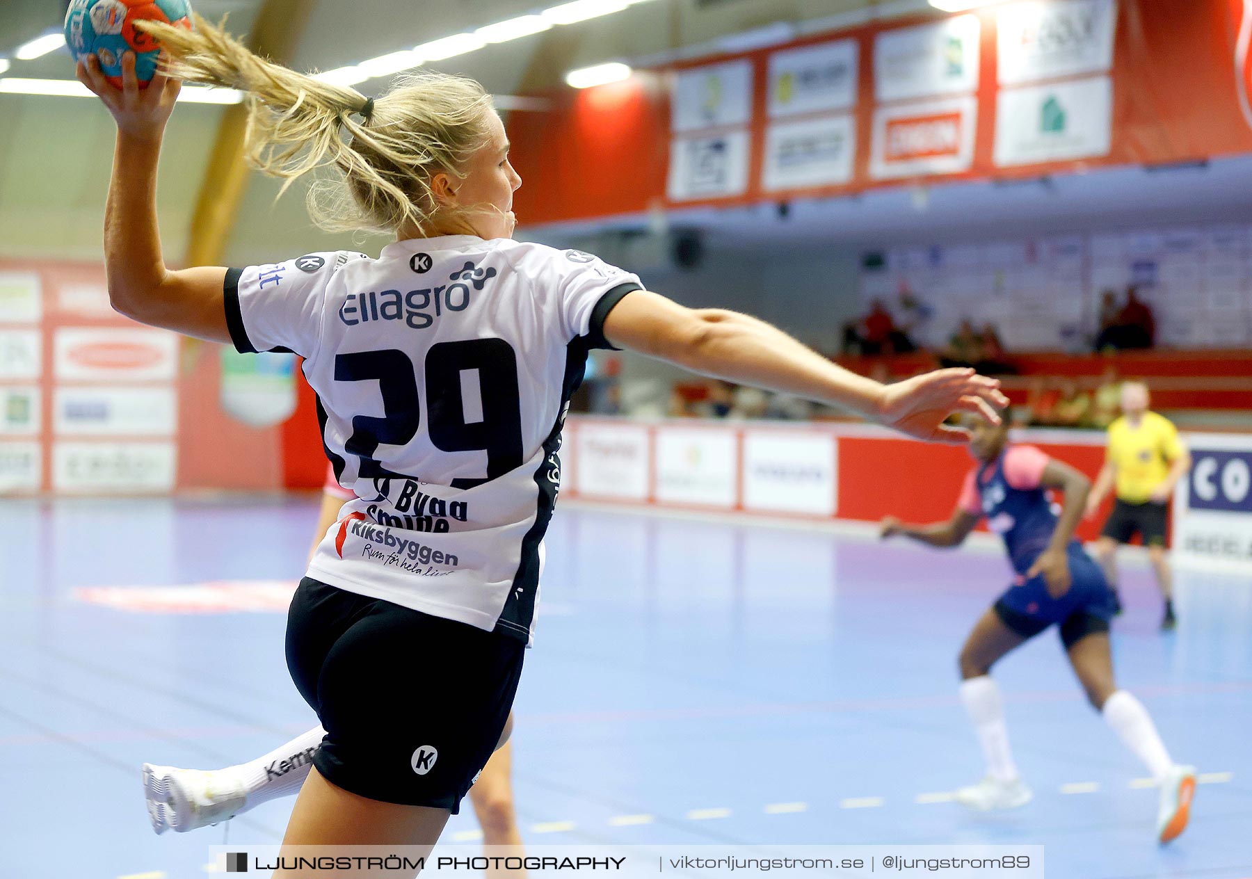 Annliz Cup Superelit Neptunes de Nantes-VästeråsIrsta HF 35-39,dam,Skövde Idrottshall,Skövde,Sverige,Handboll,,2021,264424