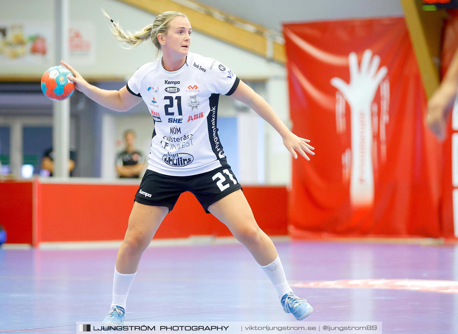 Annliz Cup Superelit Neptunes de Nantes-VästeråsIrsta HF 35-39,dam,Skövde Idrottshall,Skövde,Sverige,Handboll,,2021,264463