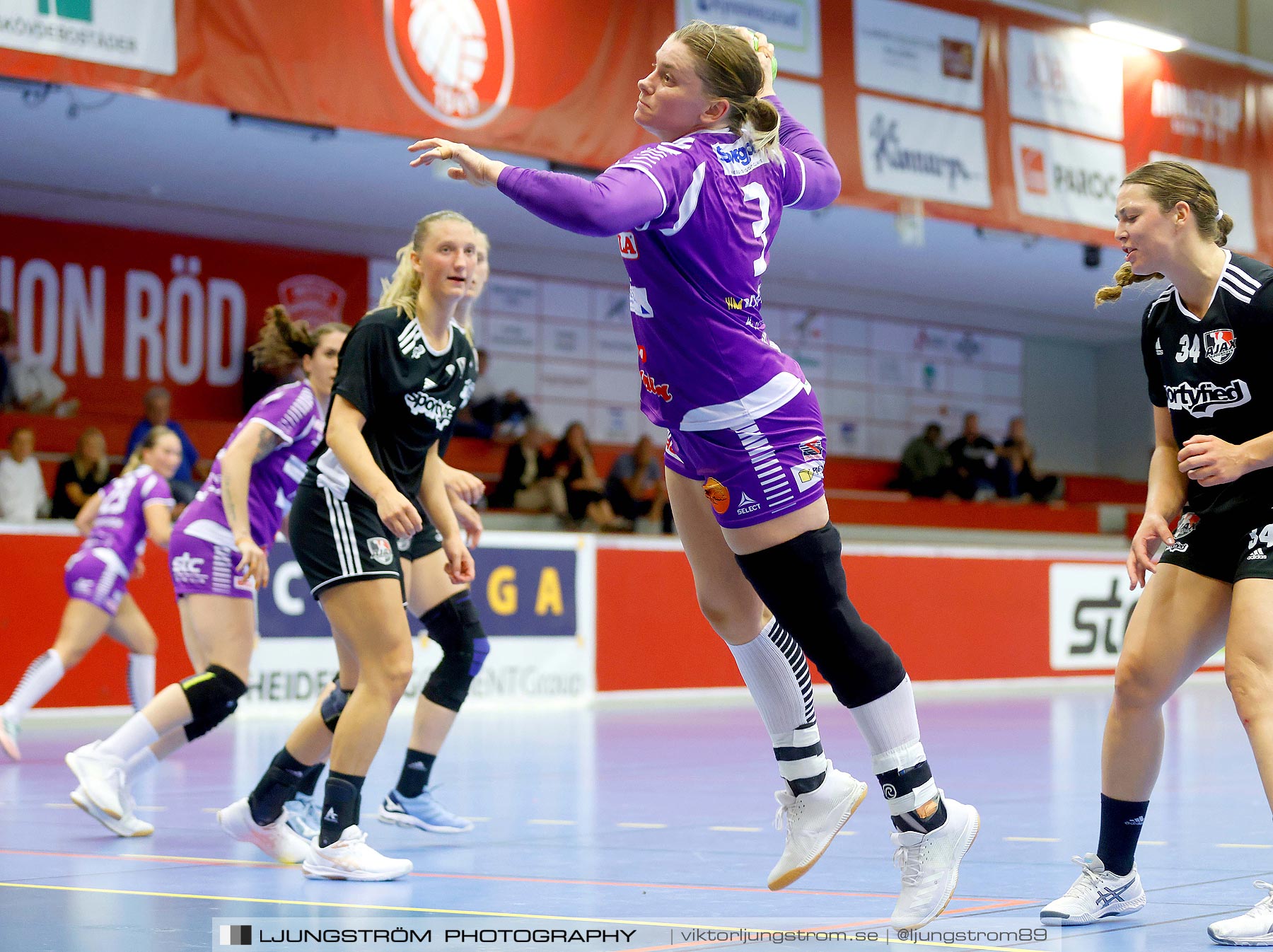 Annliz Cup Superelit Skara HF-Ajax København 11-16,dam,Skövde Idrottshall,Skövde,Sverige,Handboll,,2021,264545