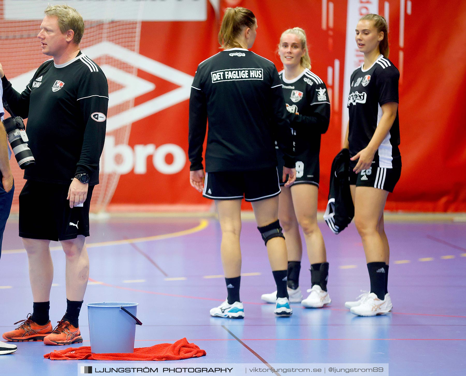 Annliz Cup Superelit Skara HF-Ajax København 11-16,dam,Skövde Idrottshall,Skövde,Sverige,Handboll,,2021,264614