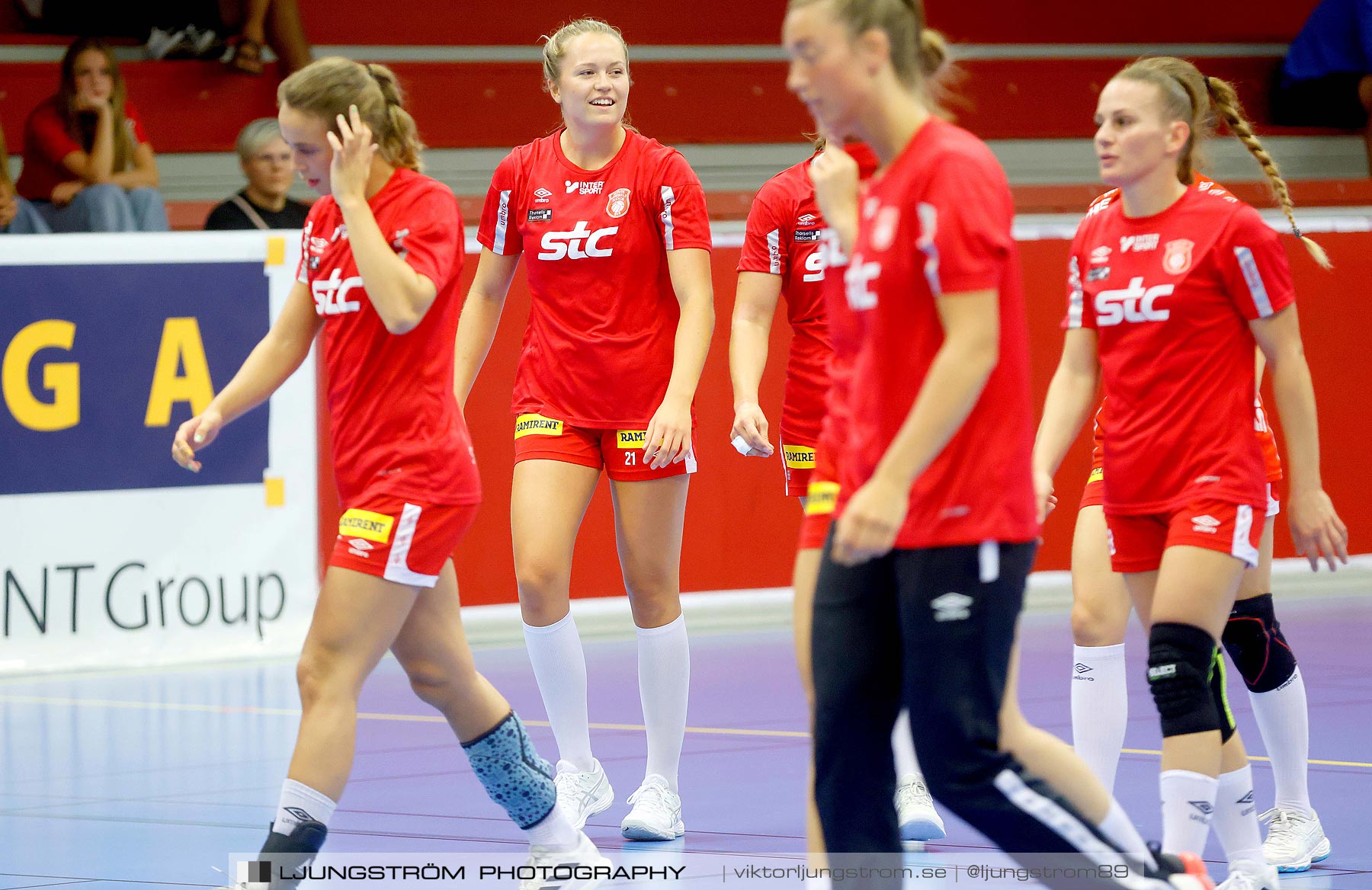 Annliz Cup Superelit Skövde HF-Viborg HK 21-36,dam,Skövde Idrottshall,Skövde,Sverige,Handboll,,2021,264635