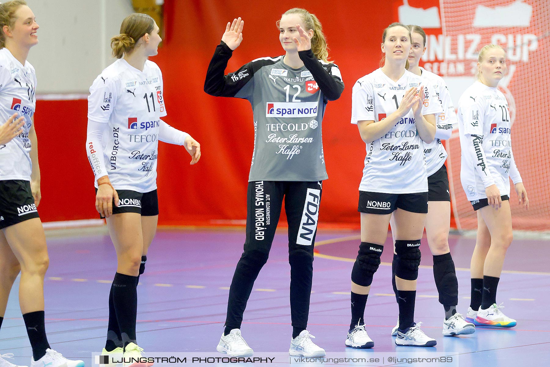 Annliz Cup Superelit Skövde HF-Viborg HK 21-36,dam,Skövde Idrottshall,Skövde,Sverige,Handboll,,2021,264675