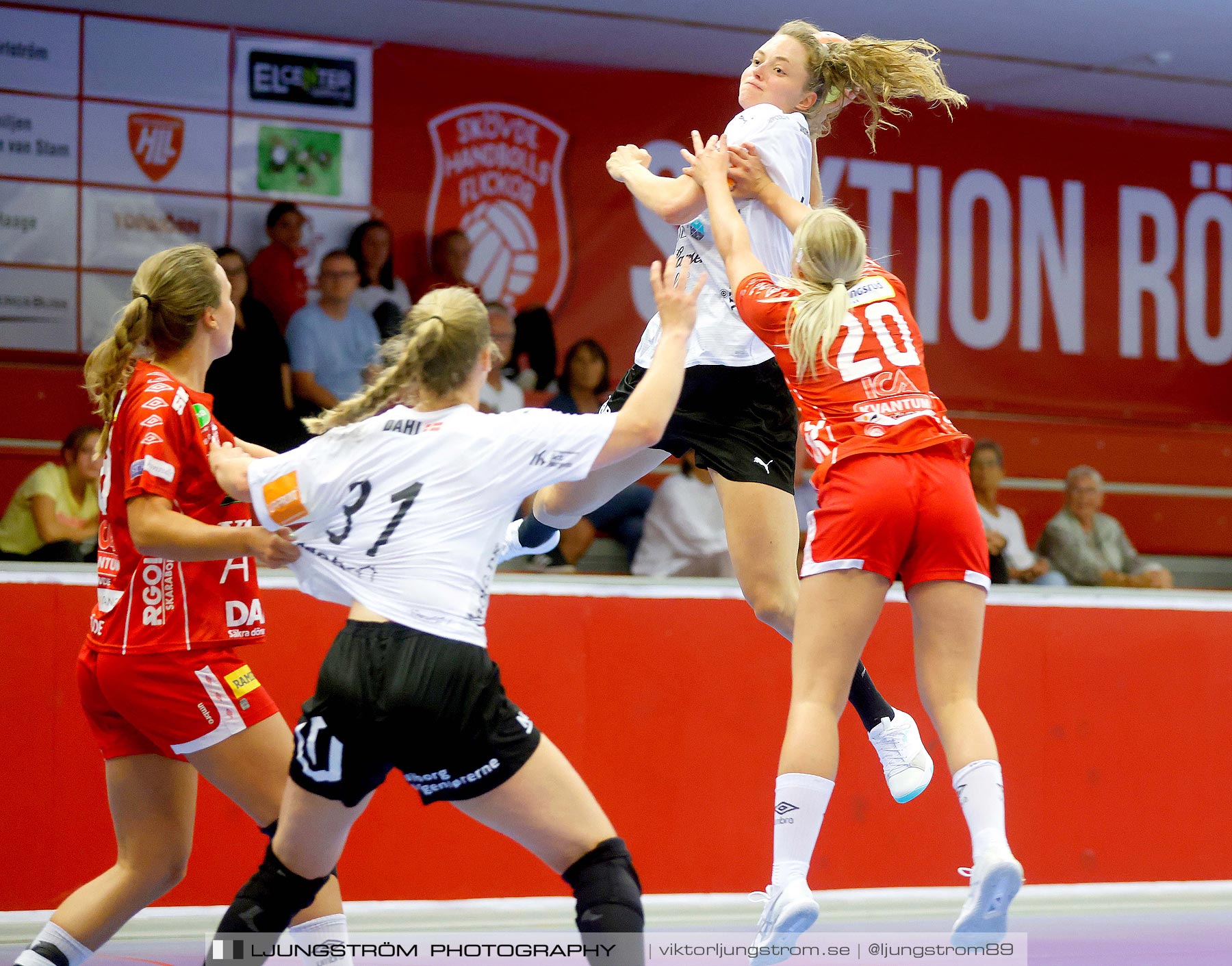 Annliz Cup Superelit Skövde HF-Viborg HK 21-36,dam,Skövde Idrottshall,Skövde,Sverige,Handboll,,2021,264720