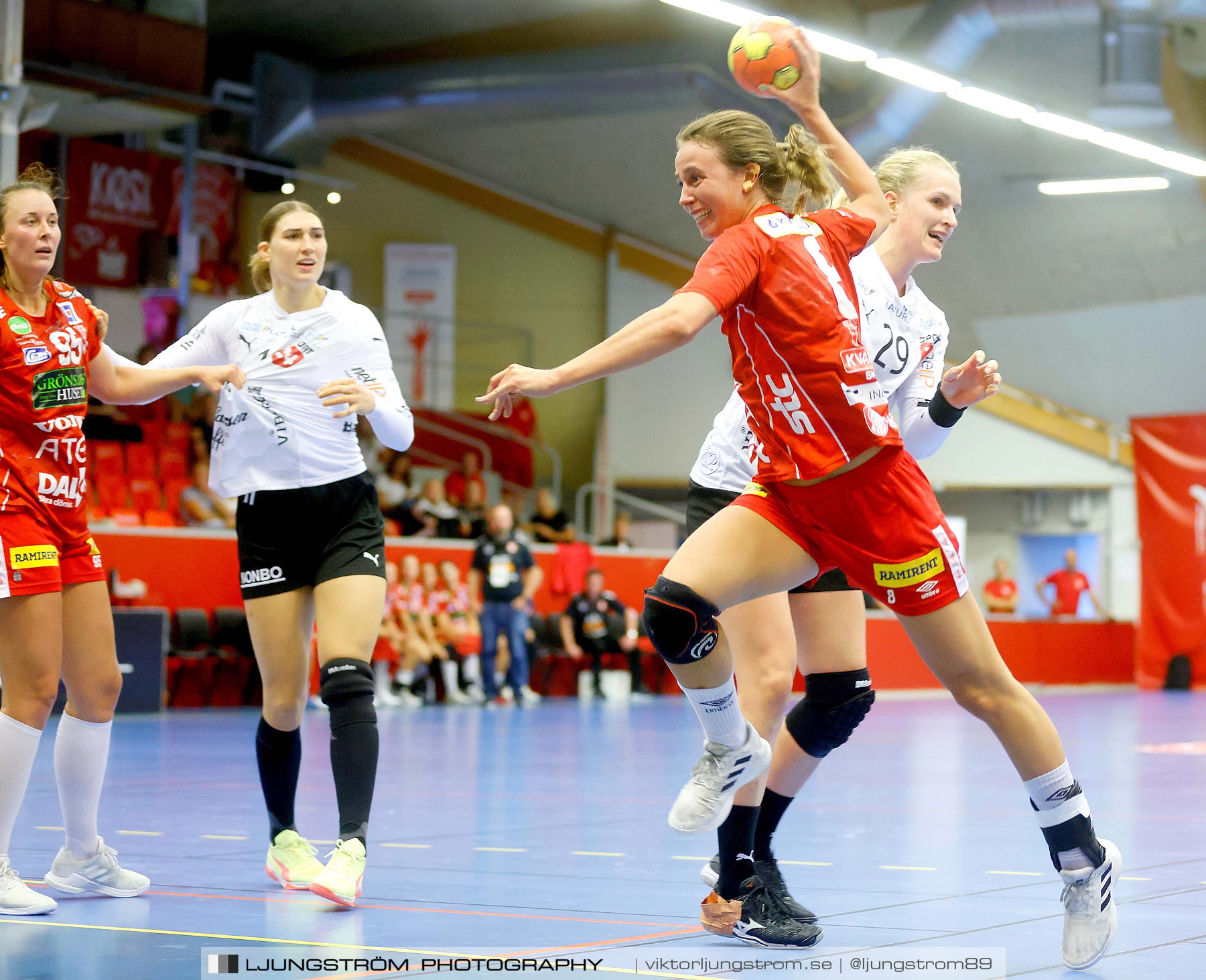 Annliz Cup Superelit Skövde HF-Viborg HK 21-36,dam,Skövde Idrottshall,Skövde,Sverige,Handboll,,2021,264752